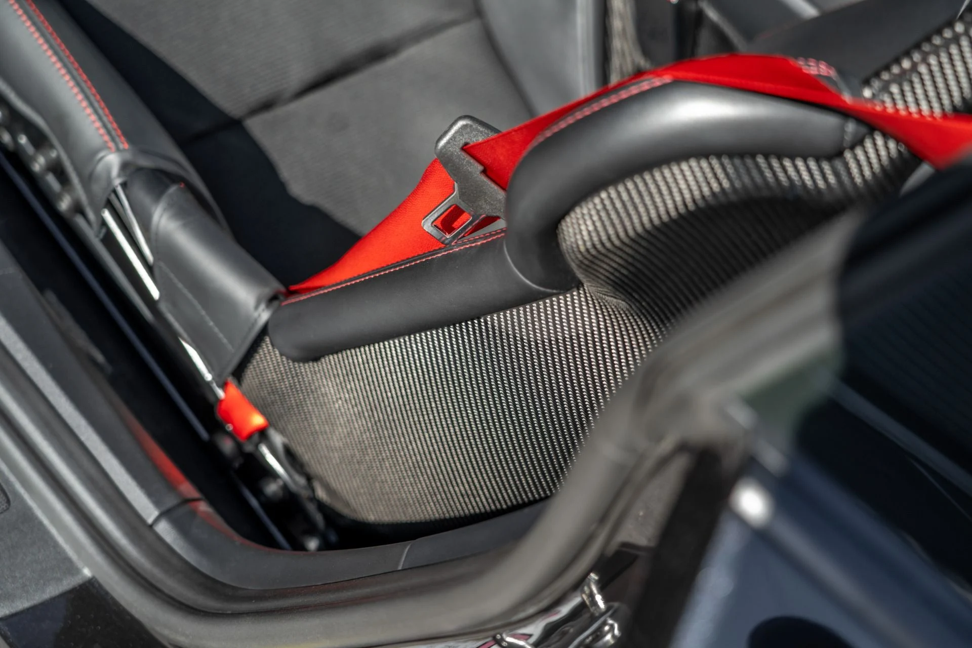 mph036_549498893_Used_2019_Porsche_911_GT_3_Touring_1760739129_19d3eb07f1