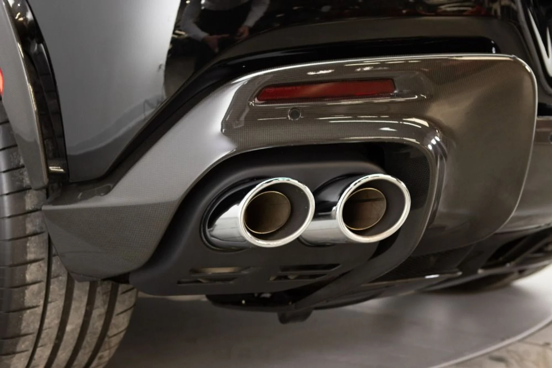 mph036_55423808_Used_2025_Ferrari_Purosangue_b52090449d