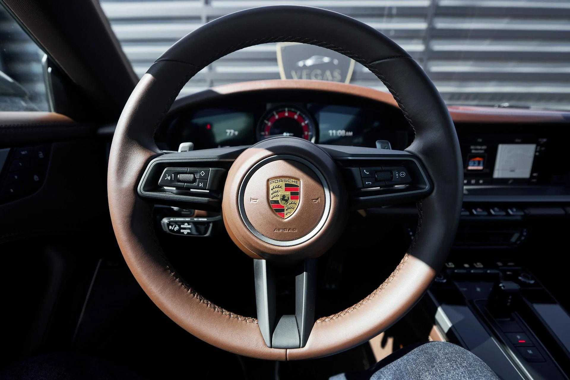 mph036_561861396_Used_2022_Porsche_911_Carrera_S_1760208064_647be16199
