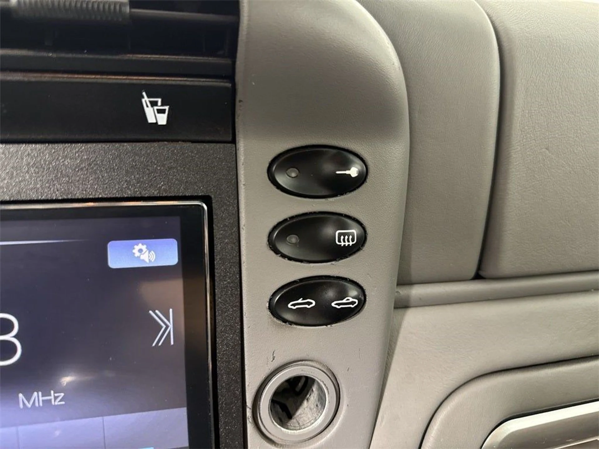 mph036_583726490_37_f538f92def