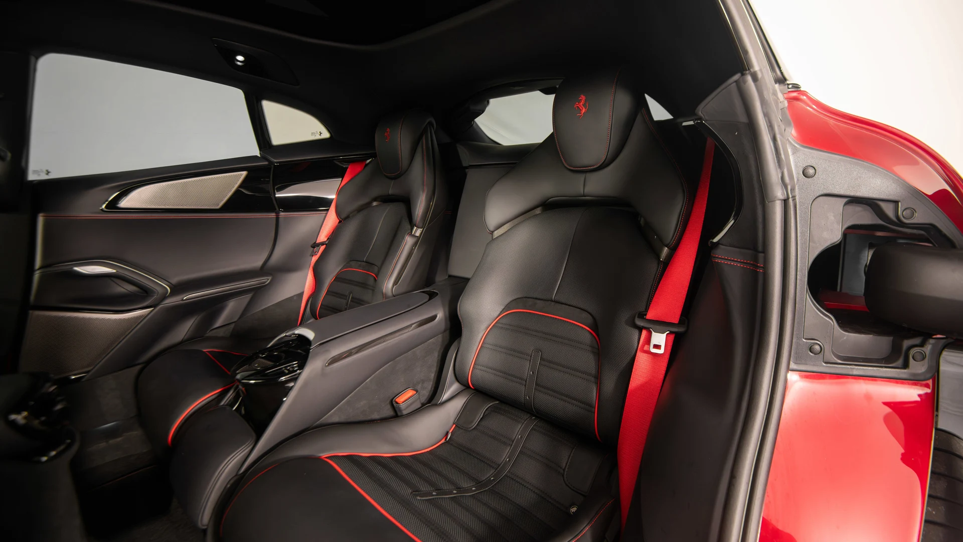 mph036_596300319_870e59c1e1ff49e5b4f8ef3aefd11bd5_f5e4505b6d