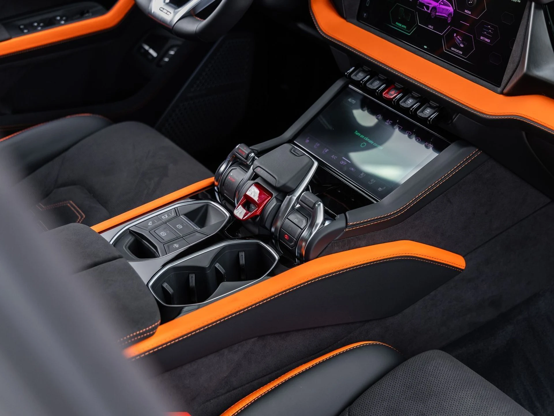 mph036_600179940_37_865f8358b3