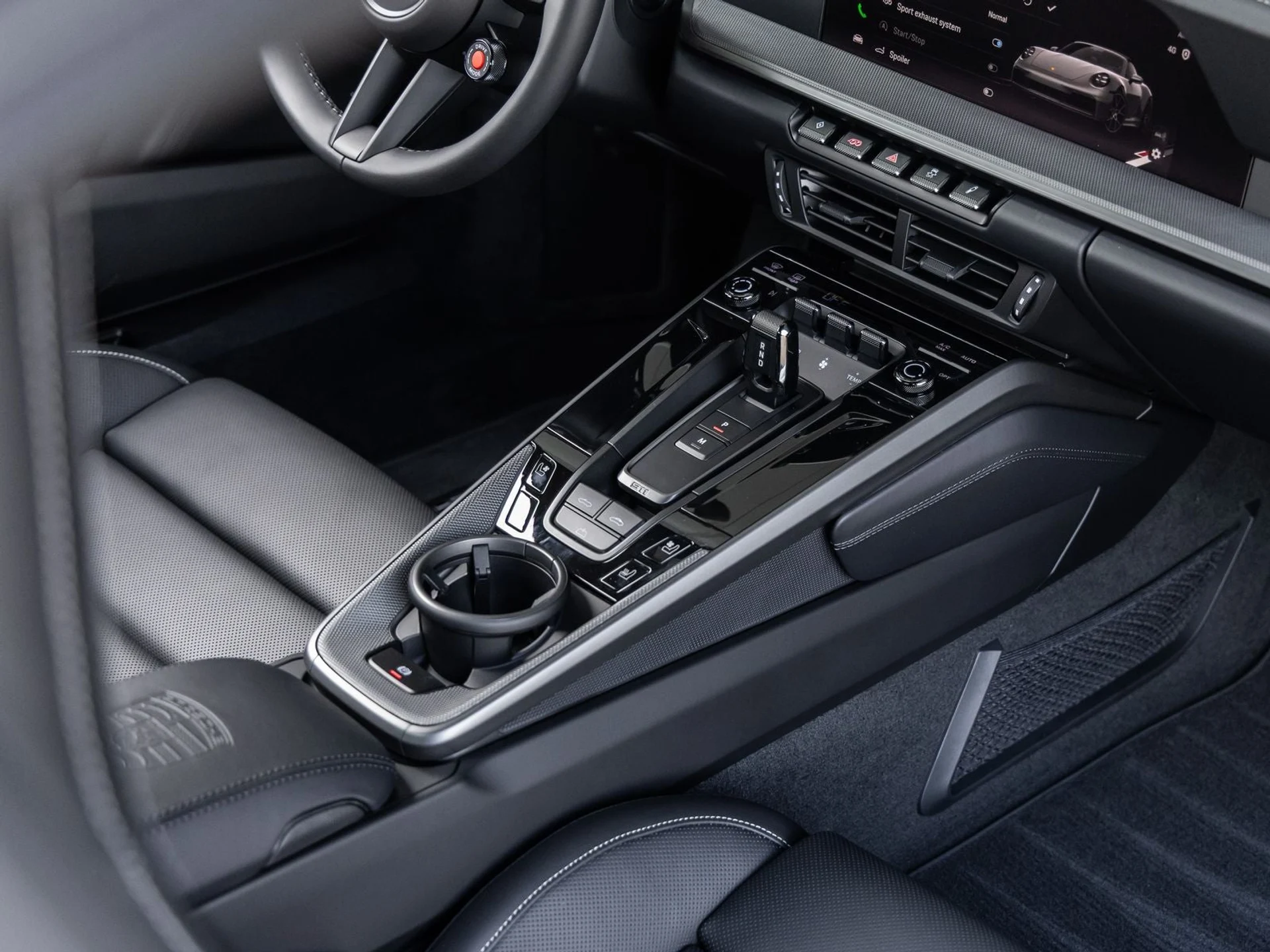 mph036_605816509_37_551255e604