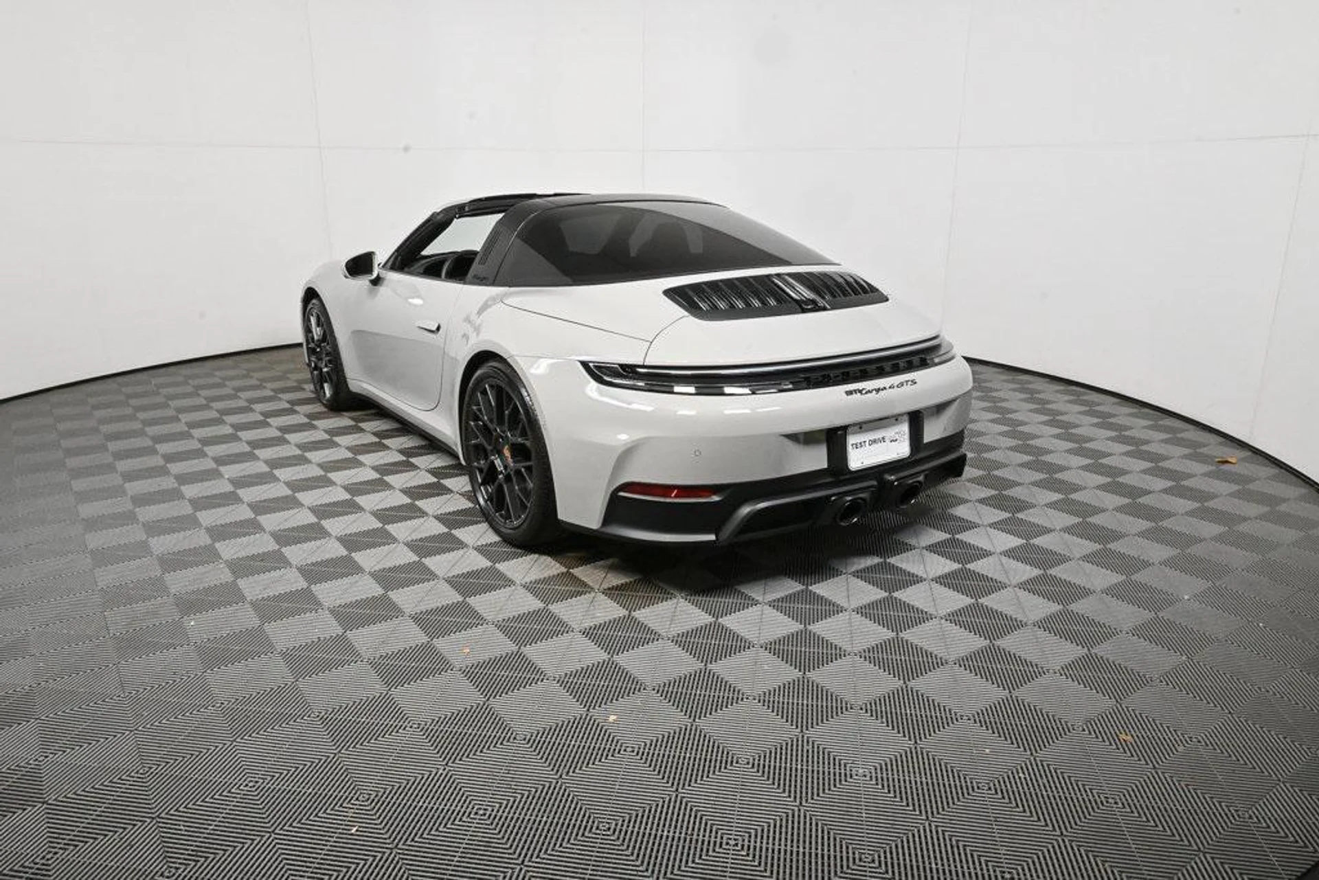 mph036_611598653_C_Dex_Sti9_J3cq7_W5f_Iy_N_Cnlp_OE_2cc216105a