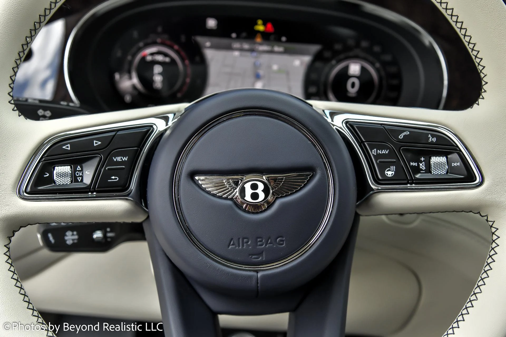 mph036_612687334_Used_2024_Bentley_Bentayga_Azure_1760342170_43b2554c77
