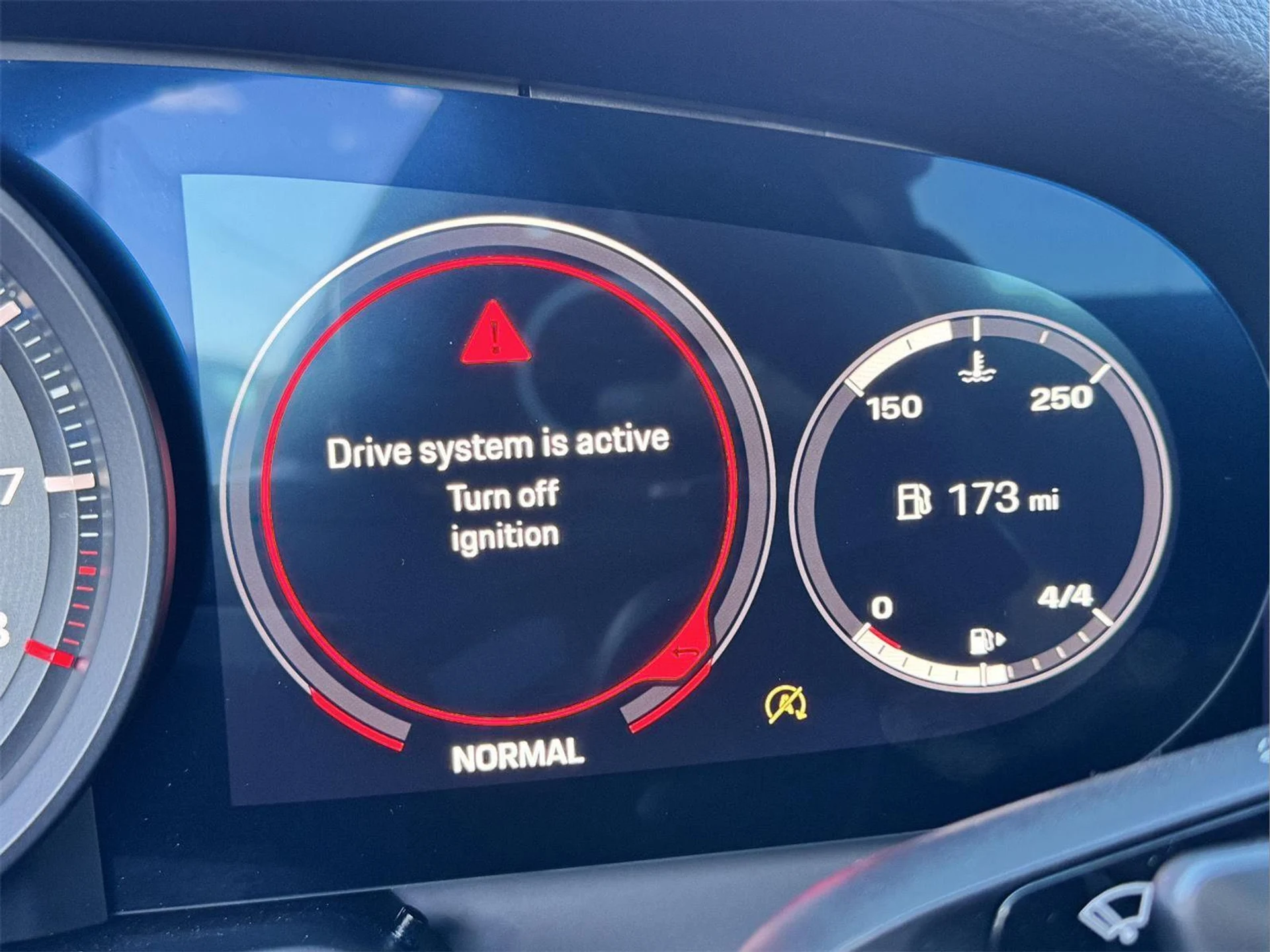 mph036_618800459_22f386f9650ec61826453a1344699061_f8ceae7a62