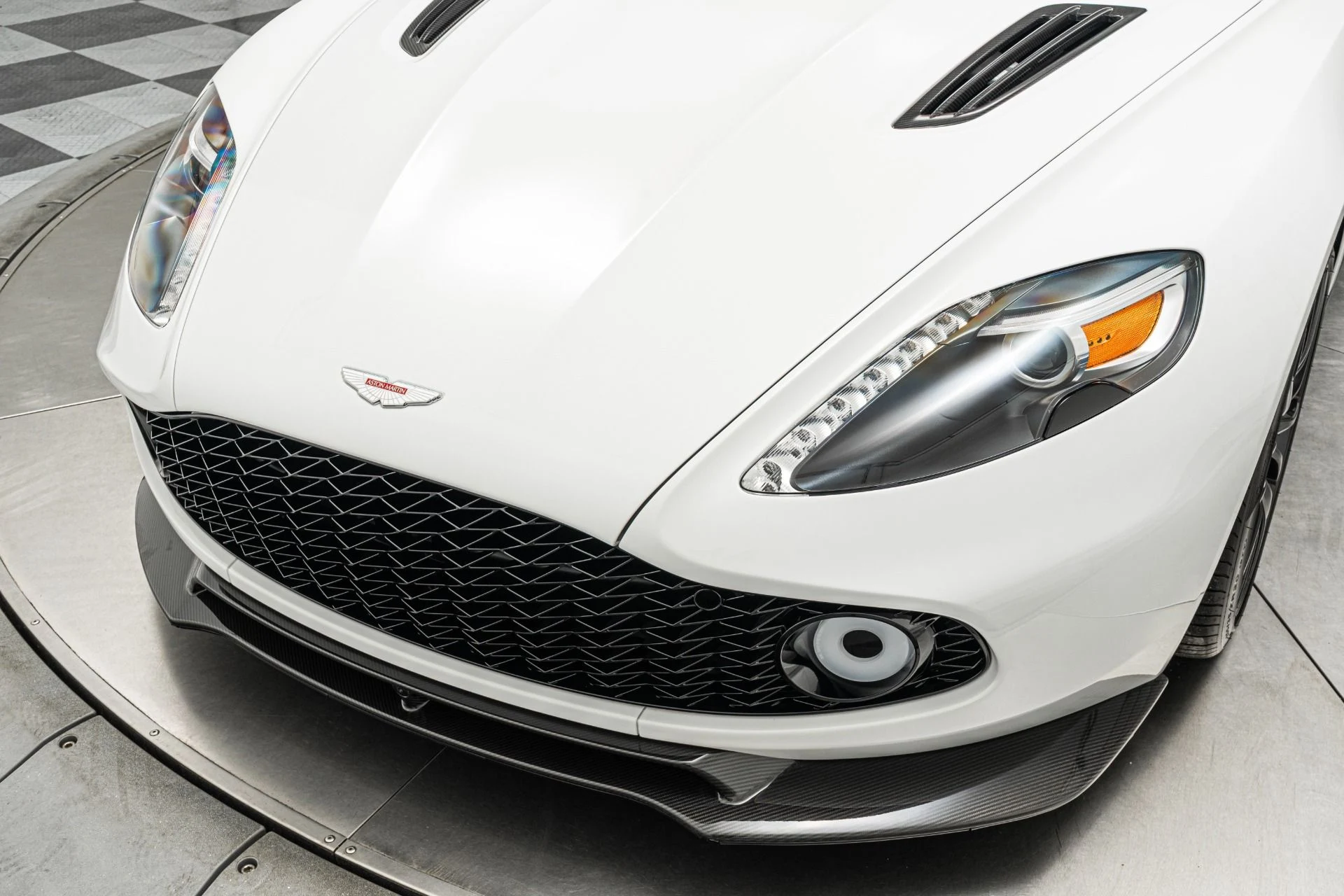 mph036_622077311_Used_2018_Aston_Martin_Vanquish_Zagato_Volante_74_of_99_Built_Massive_848_K_MSRP_463_Original_Miles_1767103941_9fdc7619c5