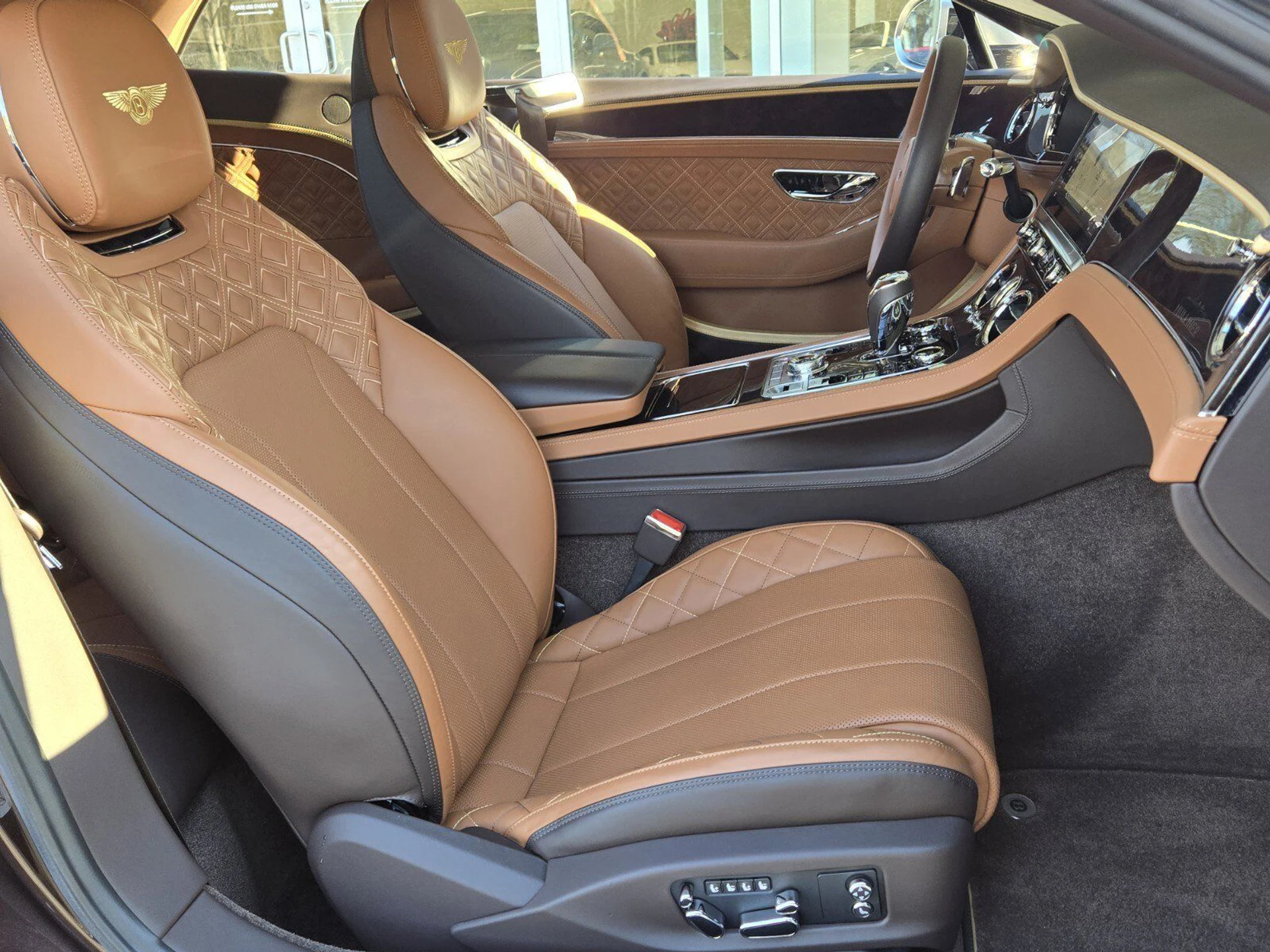 mph036_632364386_0b7bc2202ccf6023d1ab4ce6590f7912x_497b5d31aa