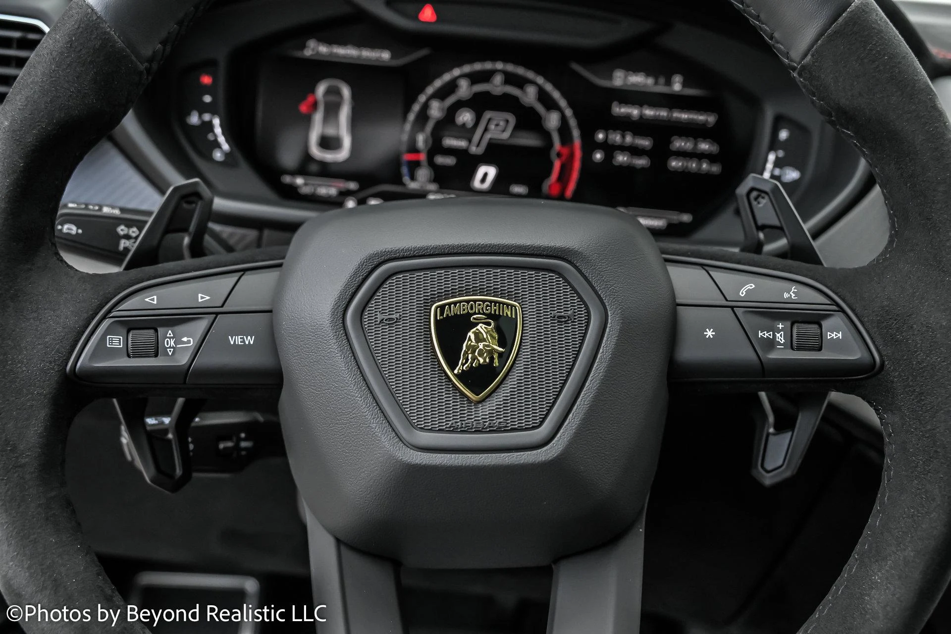mph036_634982596_Used_2024_Lamborghini_Urus_Performante_1755763398_96c8bf9995