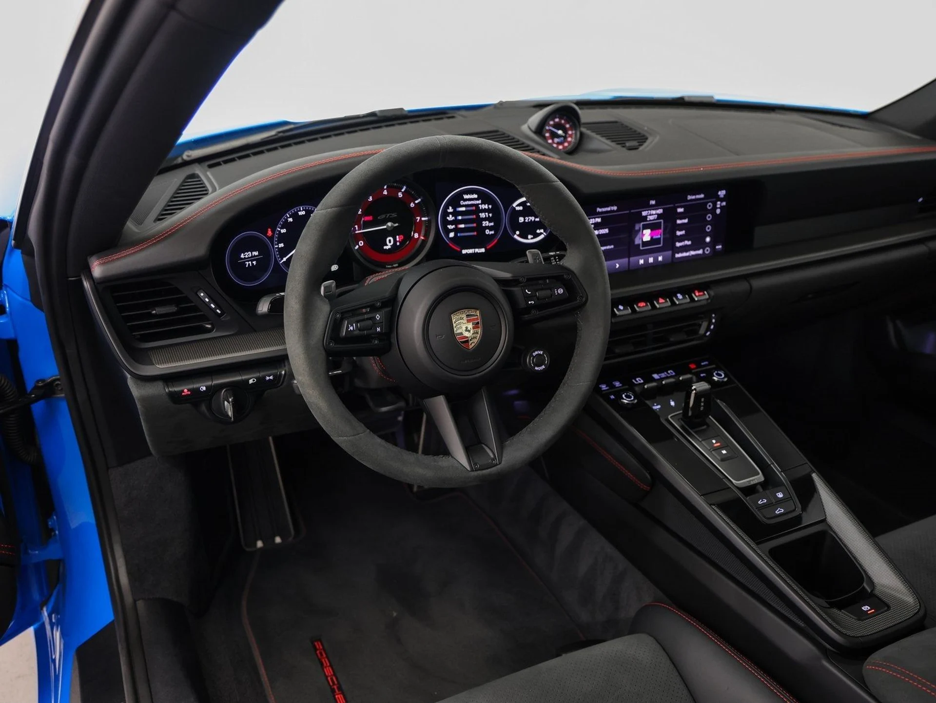 mph036_639453275_37_3698d503a4