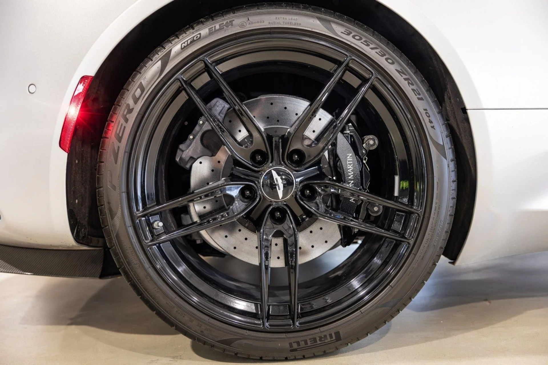 mph036_651082089_vg_451897818e