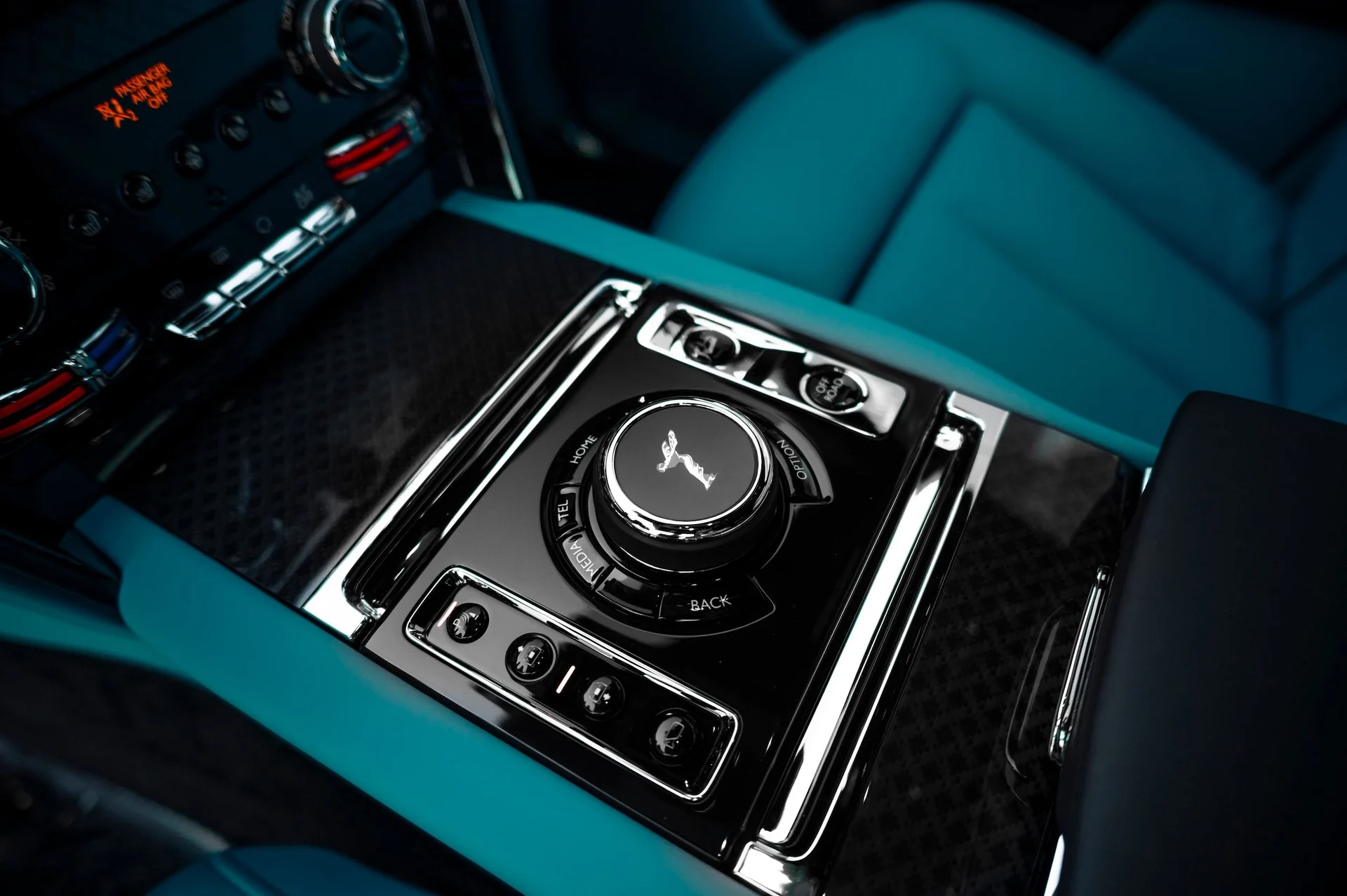 mph036_653889508_7e8fe655875b41bb9b00b6996b5c64af_45417926e9