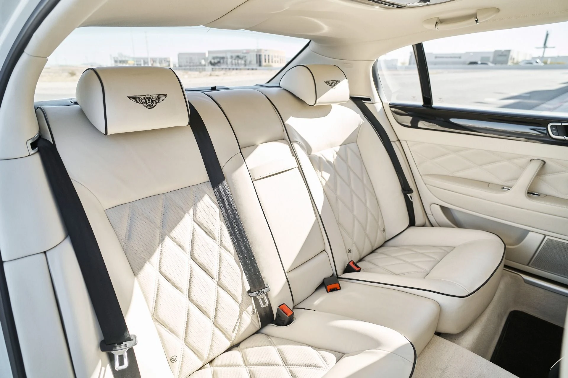 mph036_658661362_Used_2012_Bentley_Continental_Flying_Spur_1765853790_e139a24fea