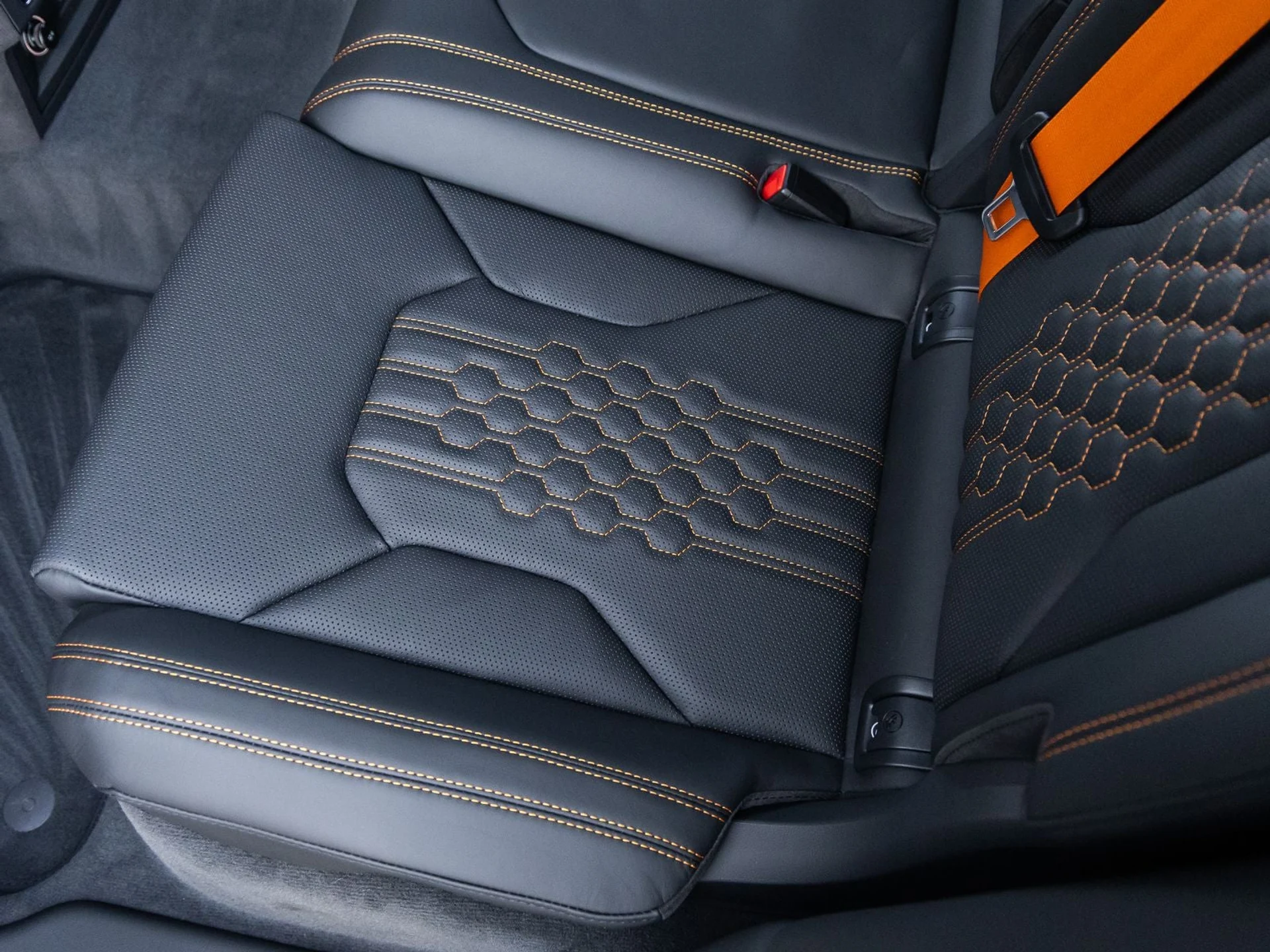 mph036_659464194_37_1c95f7886d