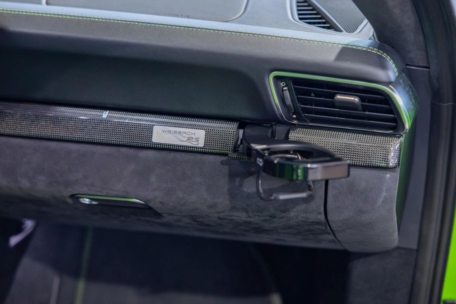 mph036_660921034_3w_27f3b8460f