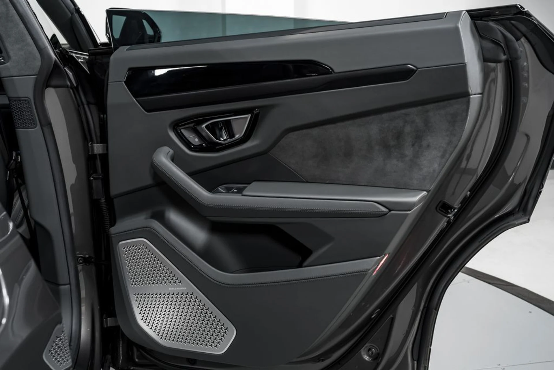 mph036_66179184_f0733126bb14cbeeabe3b04a9ee25760x_d6a1643928