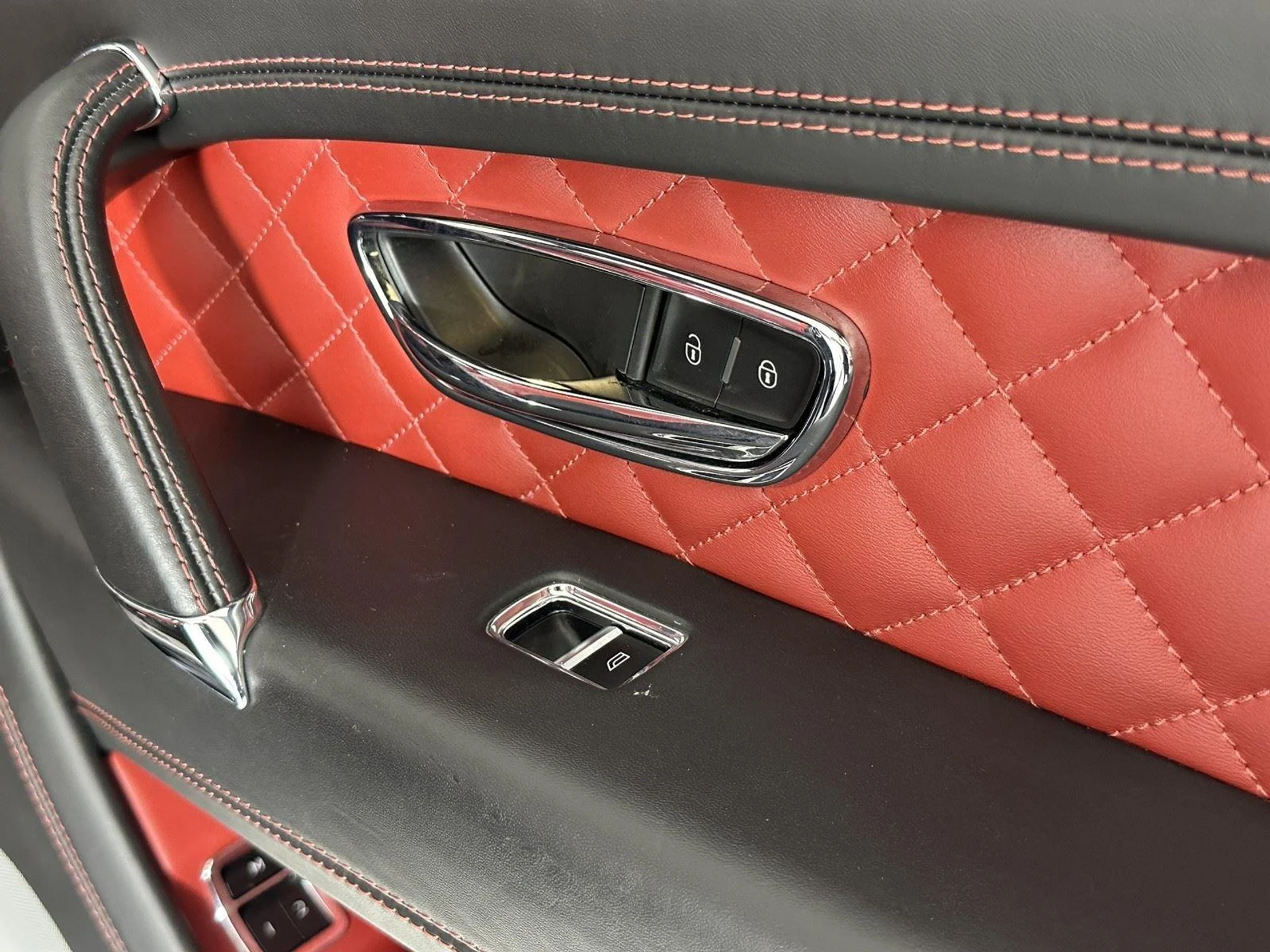 mph036_667453116_5b04e8bdc365e736e84cc75ca60d64b2_033fc01481