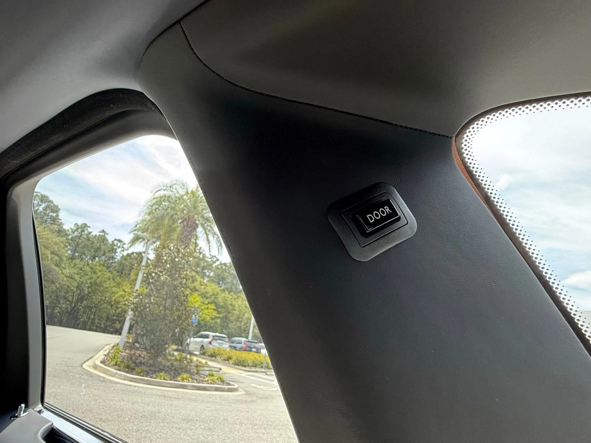 mph036_671514871_6885eecfc1b94429b83c812bd258600b_a492616776