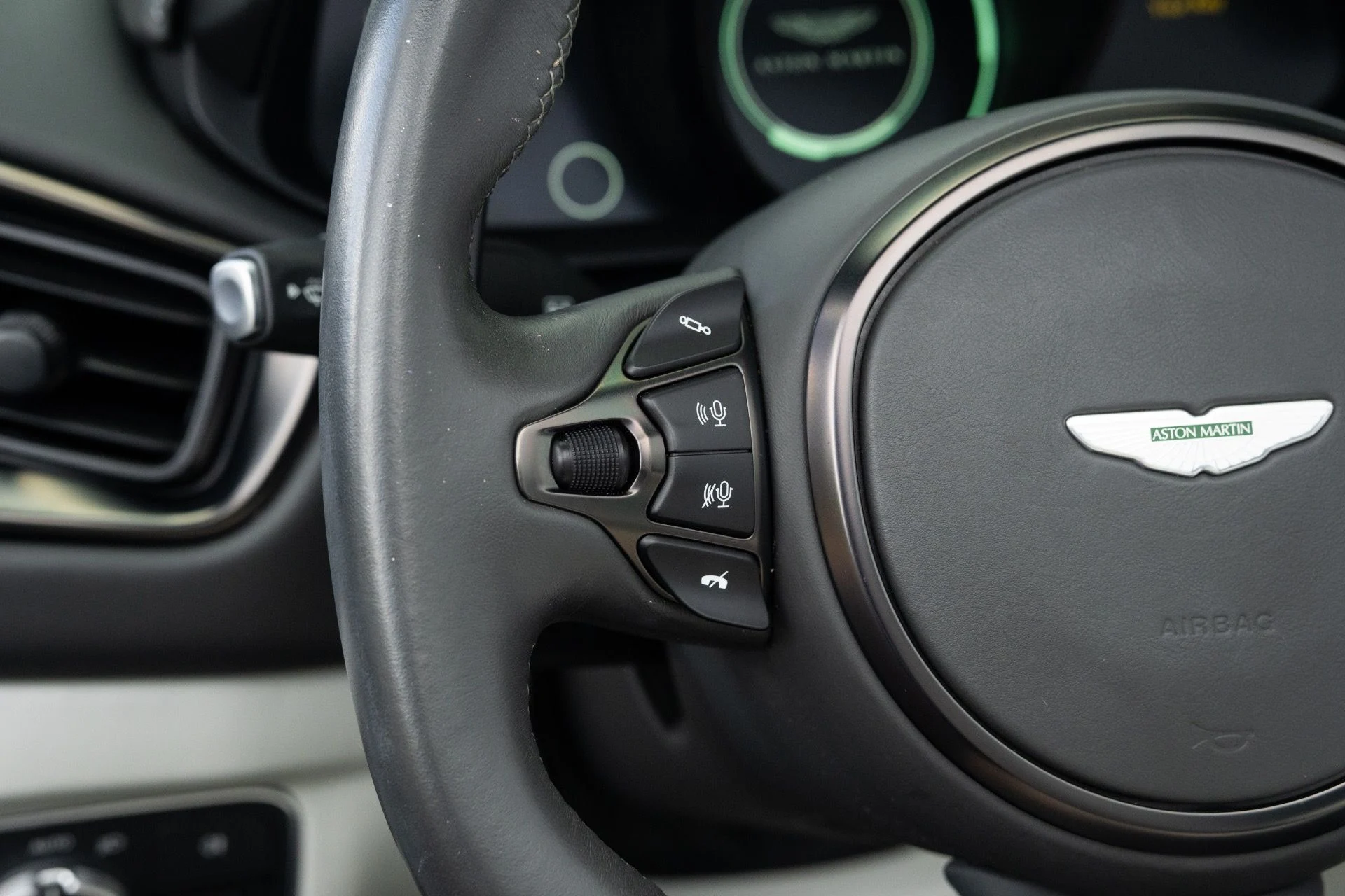 mph036_676250565_Used_2023_Aston_Martin_Vantage_V8_1773336980_6dbd9440f9