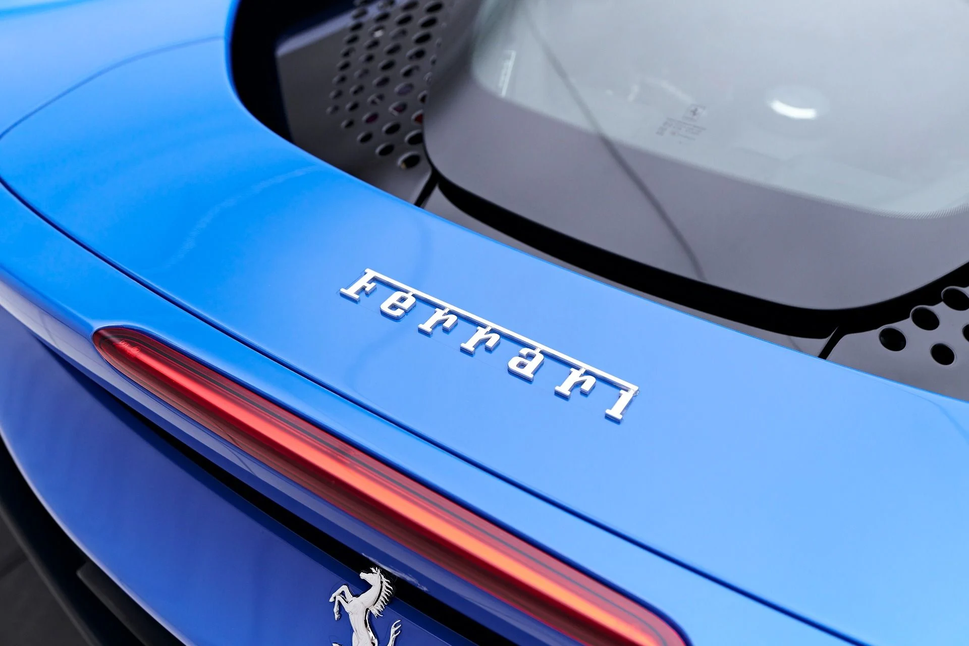 mph036_67701454_Used_2024_Ferrari_SF_90_Spider_Base_1752630680_8227a6ca6e