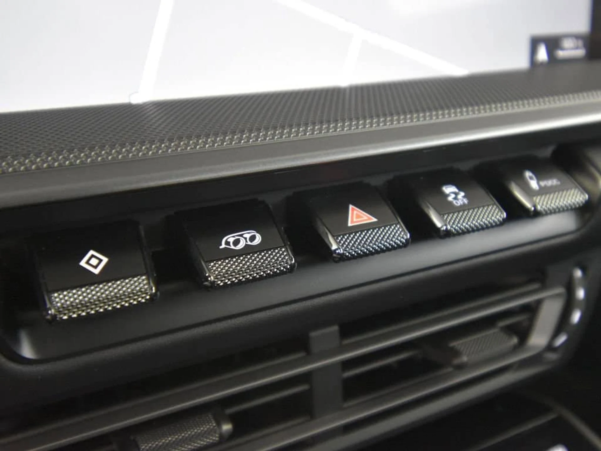 mph036_677176498_d9eb0f9e385205b17737839e6606b412x_1d825ec0f5