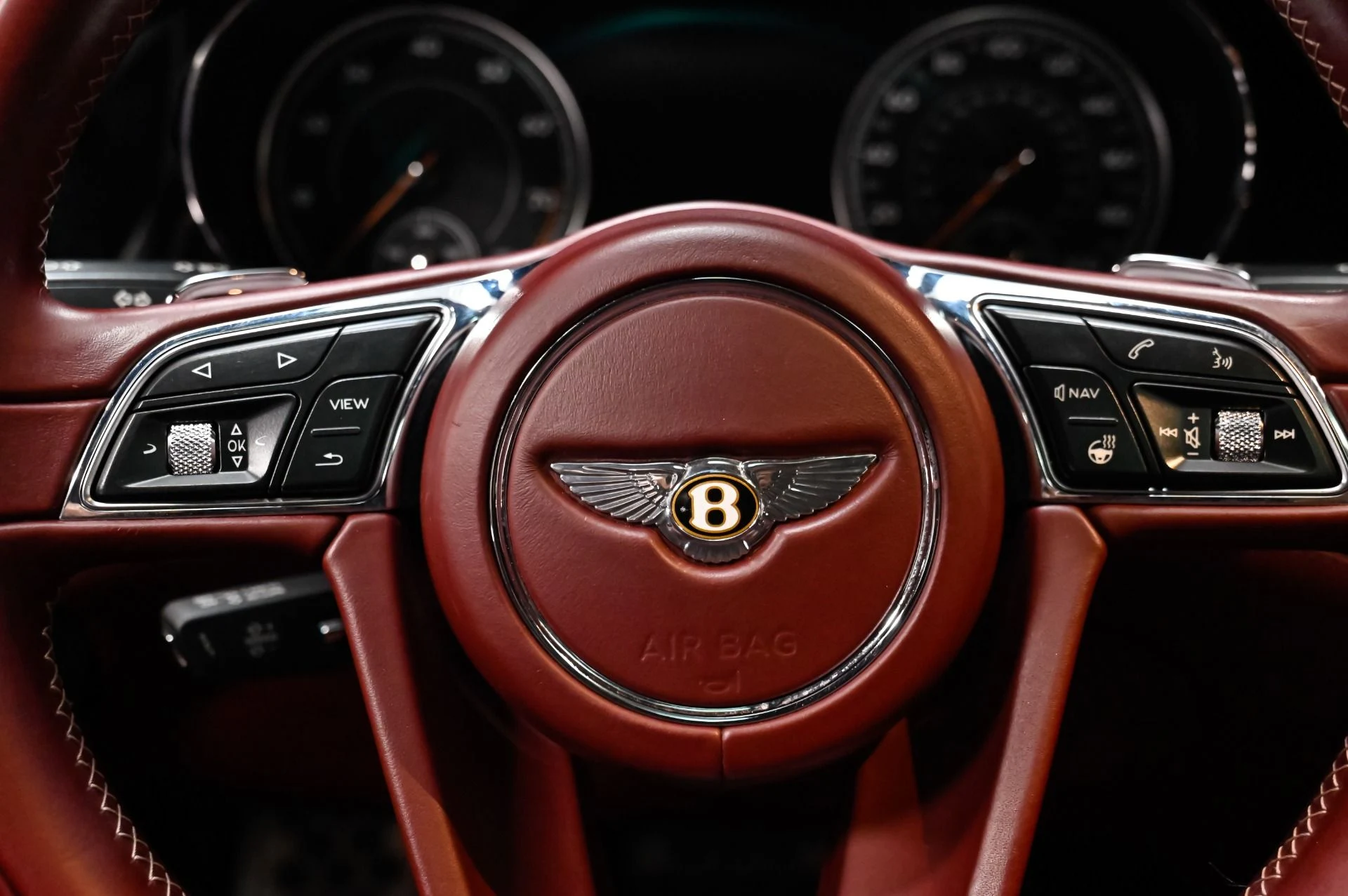 mph036_700336984_Used_2019_Bentley_Bentayga_V8_1790790917_c638226328