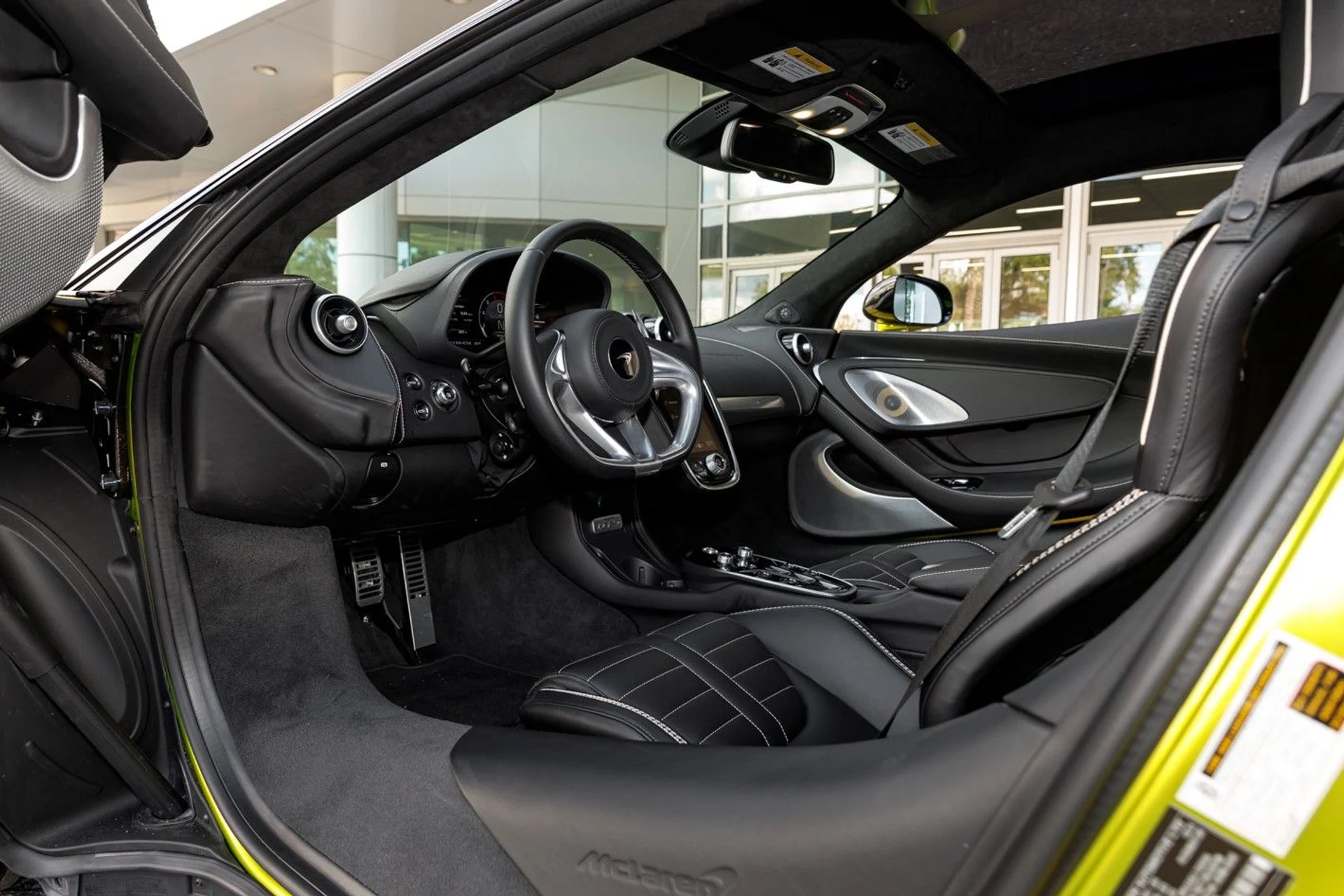 mph036_707278140_462_p37_l_8701dc8e46