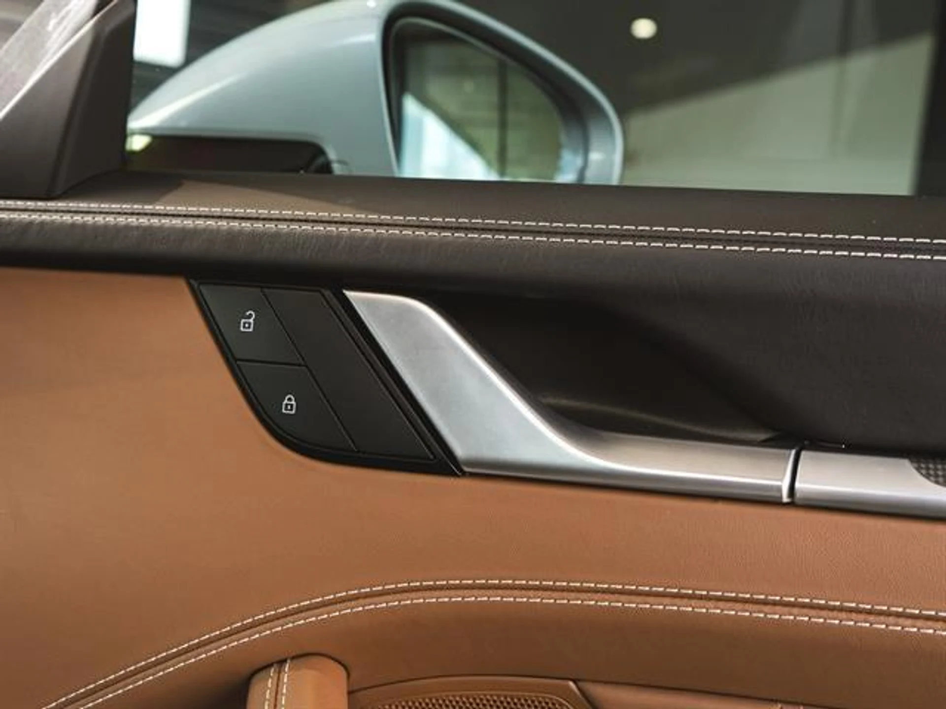 mph036_707680408_Zmp0a_E_Abq_T5k_Qi_FYLU_Okhv_Zdb_LI_89b3e3a80e