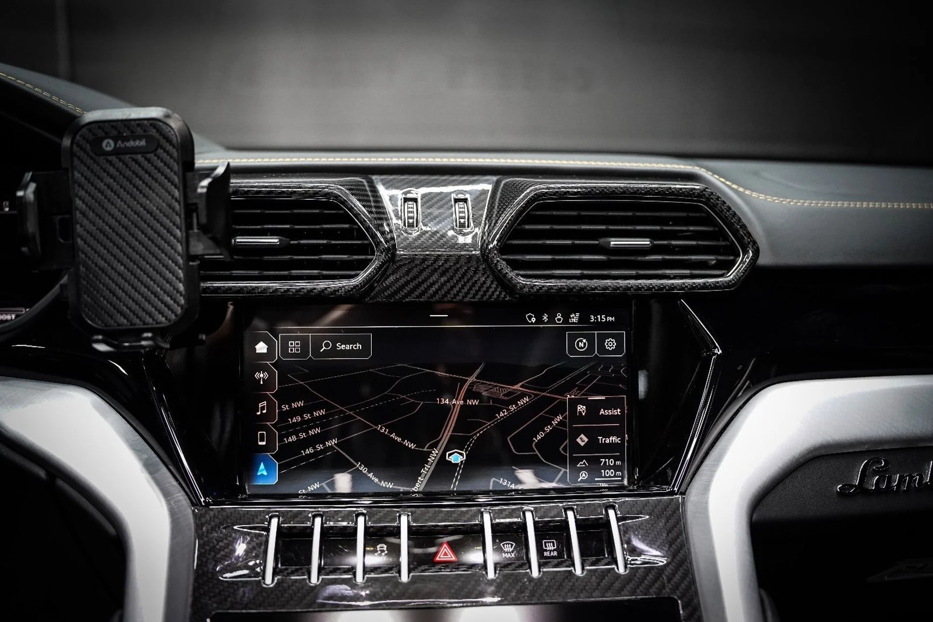 mph036_708192311_37414663_03484_2020_lamborghini_urus_024_e75dba364c