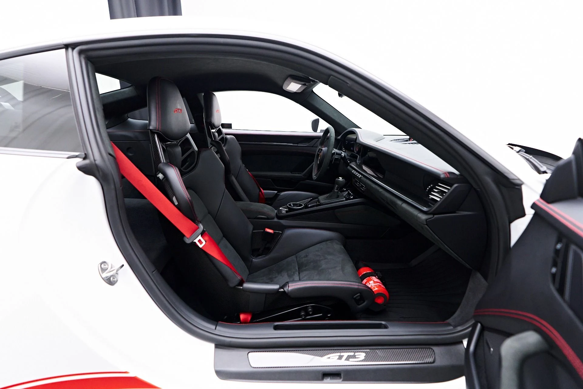mph036_724539180_Used_2023_Porsche_911_GT_3_1750710983_8e5235d98d