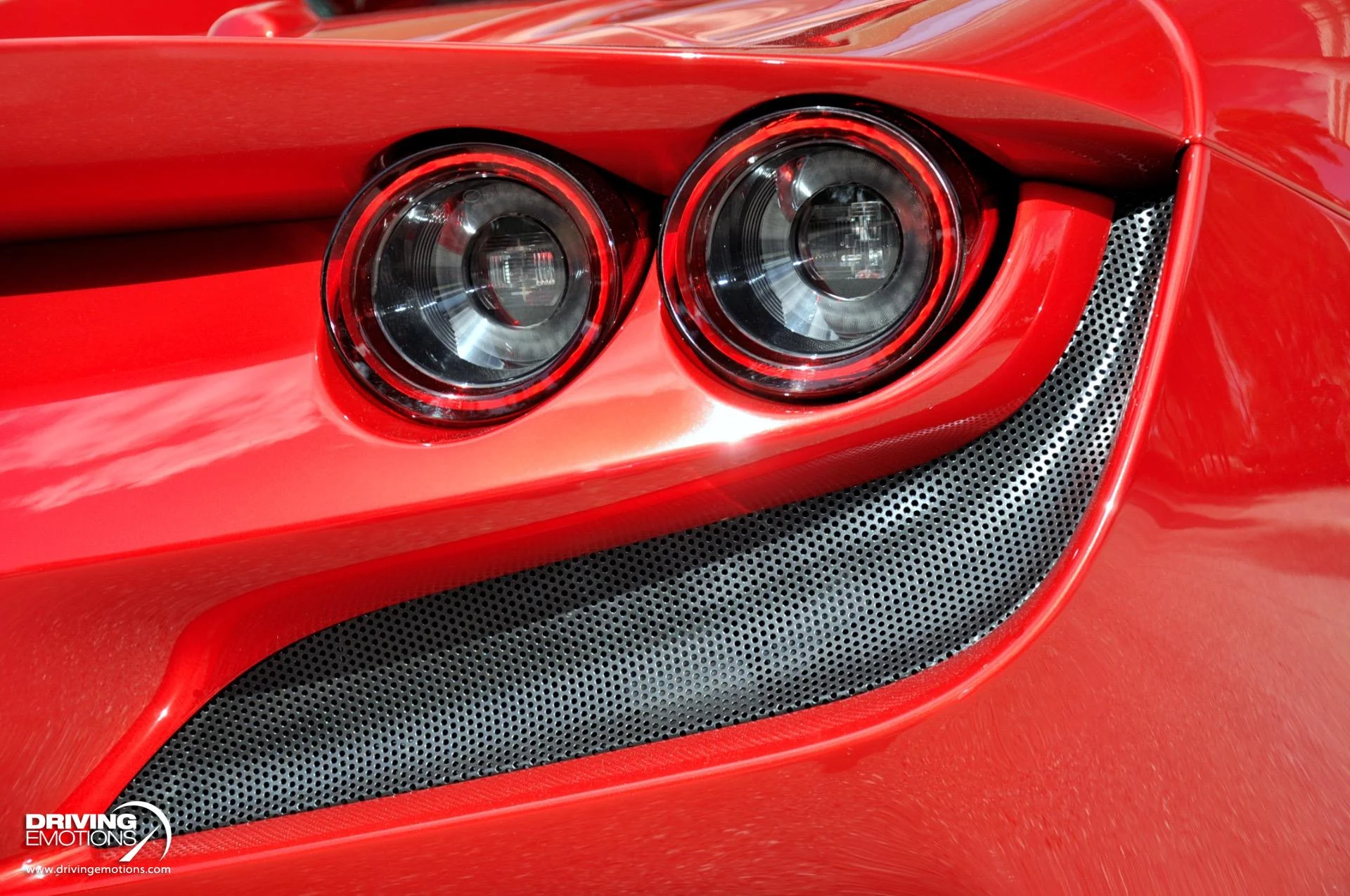 mph036_729672664_896_p37_l_4fc32fb51d