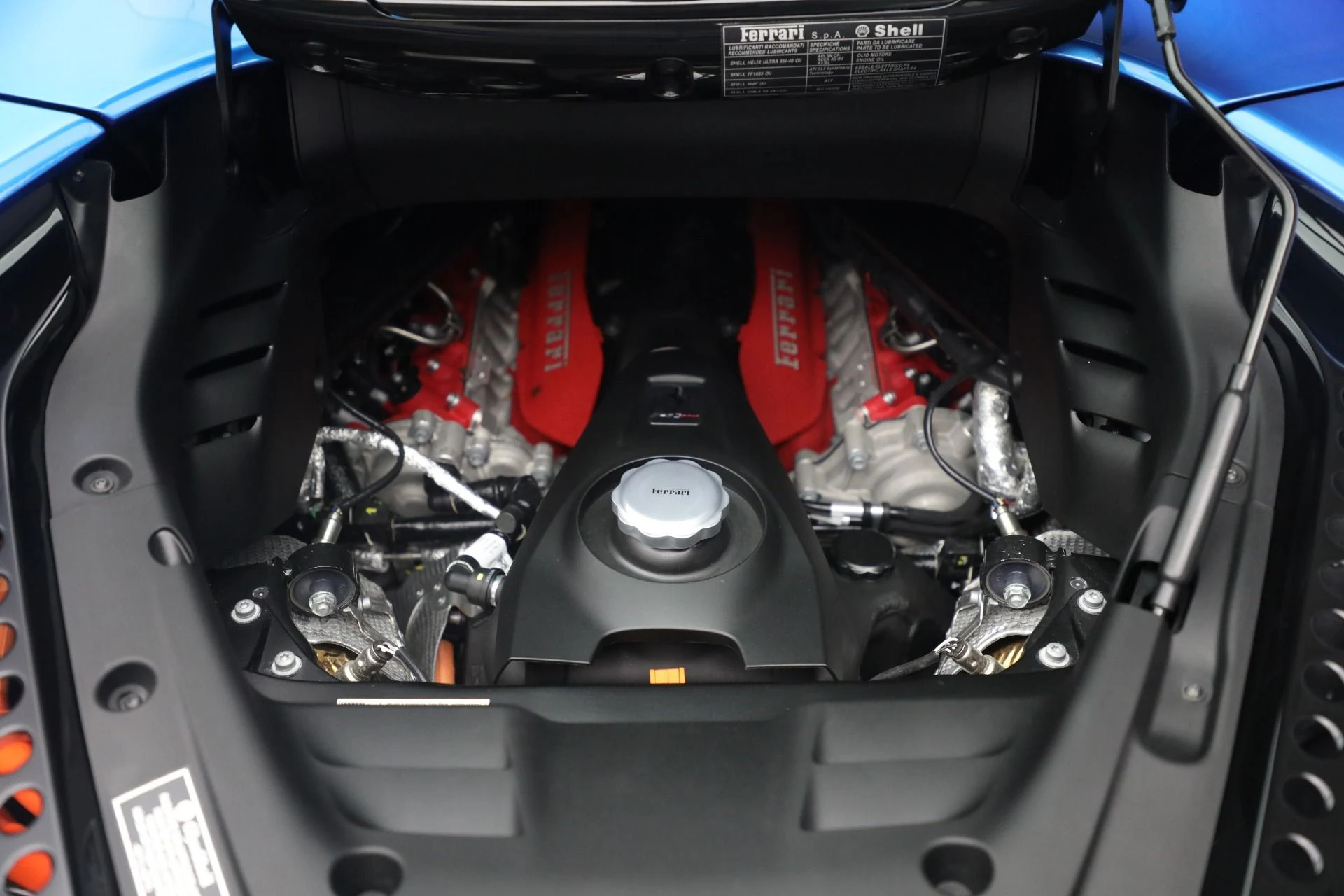 mph036_755563591_Used_2024_Ferrari_SF_90_Spider_d742fcce9e