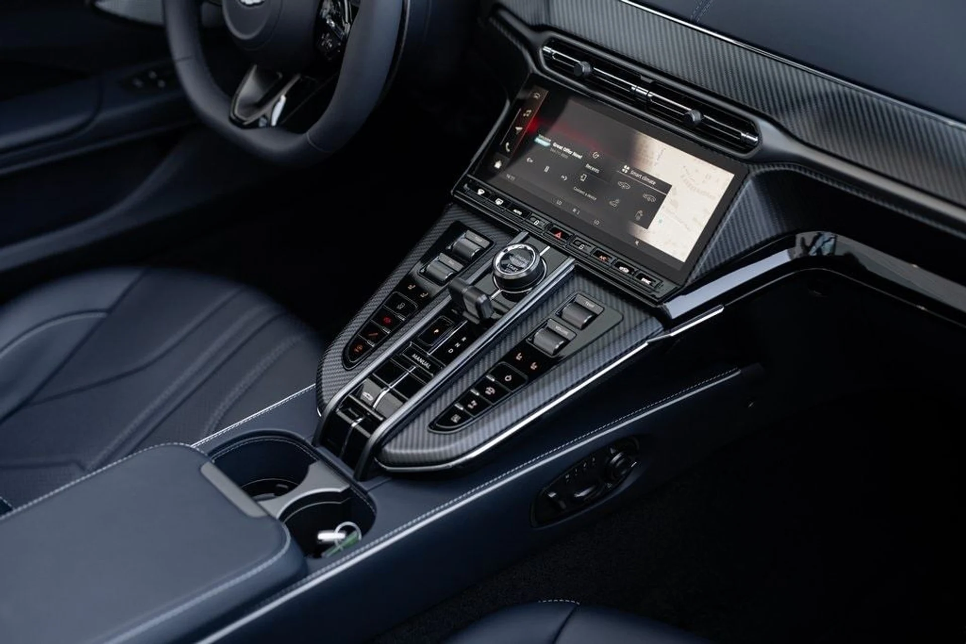 mph036_758745150_af3dadb0e4988de1a7ede278db04970bx_d9021af2c2