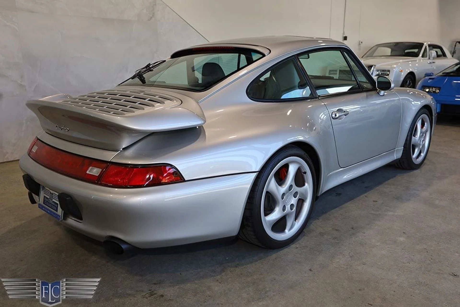 mph036_761220223_used_1997_porsche_911_carrera_2drcarreraturbocoupe_9689_22597412_37_1024_1a81bcc413
