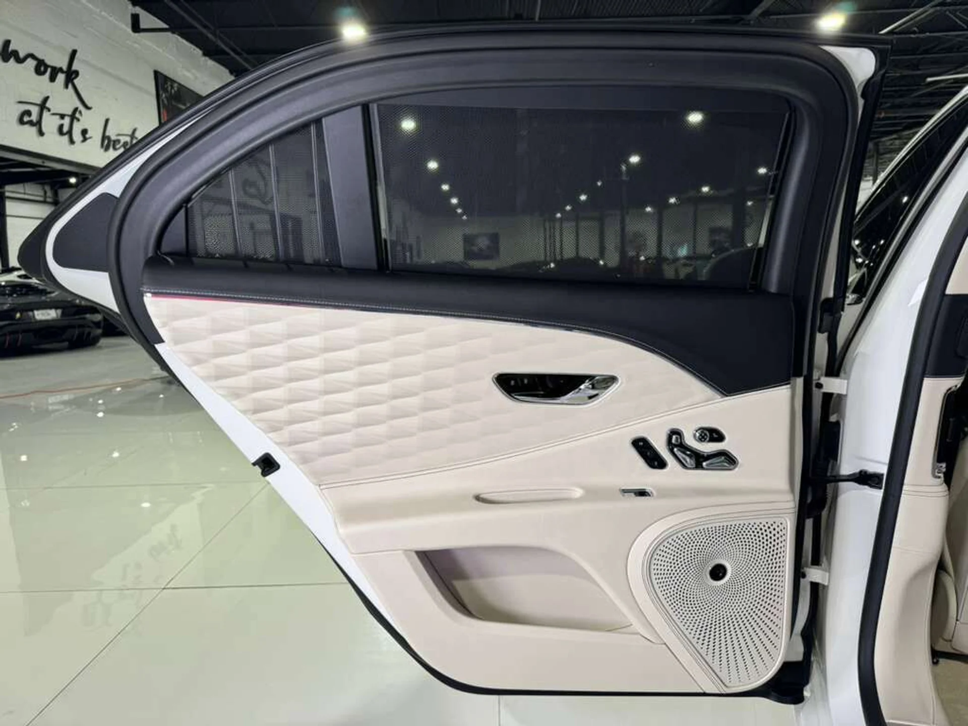 mph036_778903331_364cf8ec7aedf64d259f6cbe19301d26_f999f3ab28