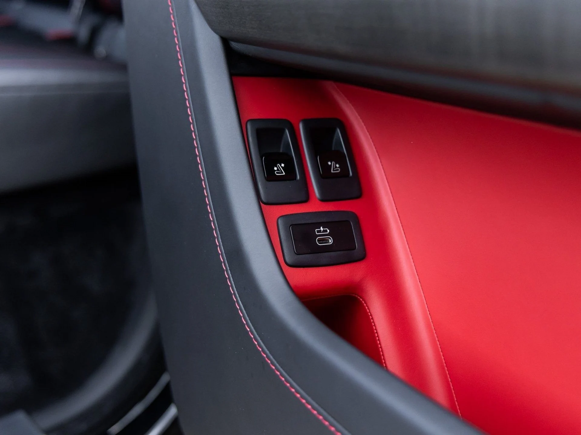 mph036_786637344_37_c397195c24