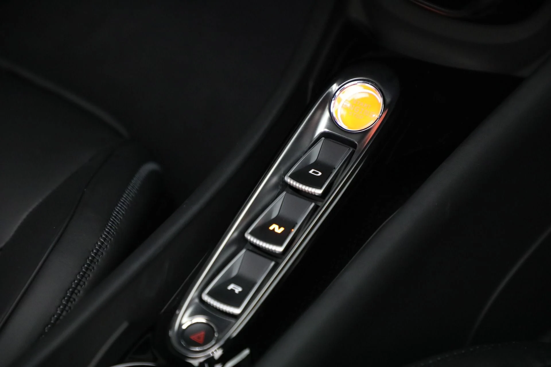 mph036_788671667_New_2025_Mc_Laren_Artura_Spider_Tech_Lux_7458a116bd