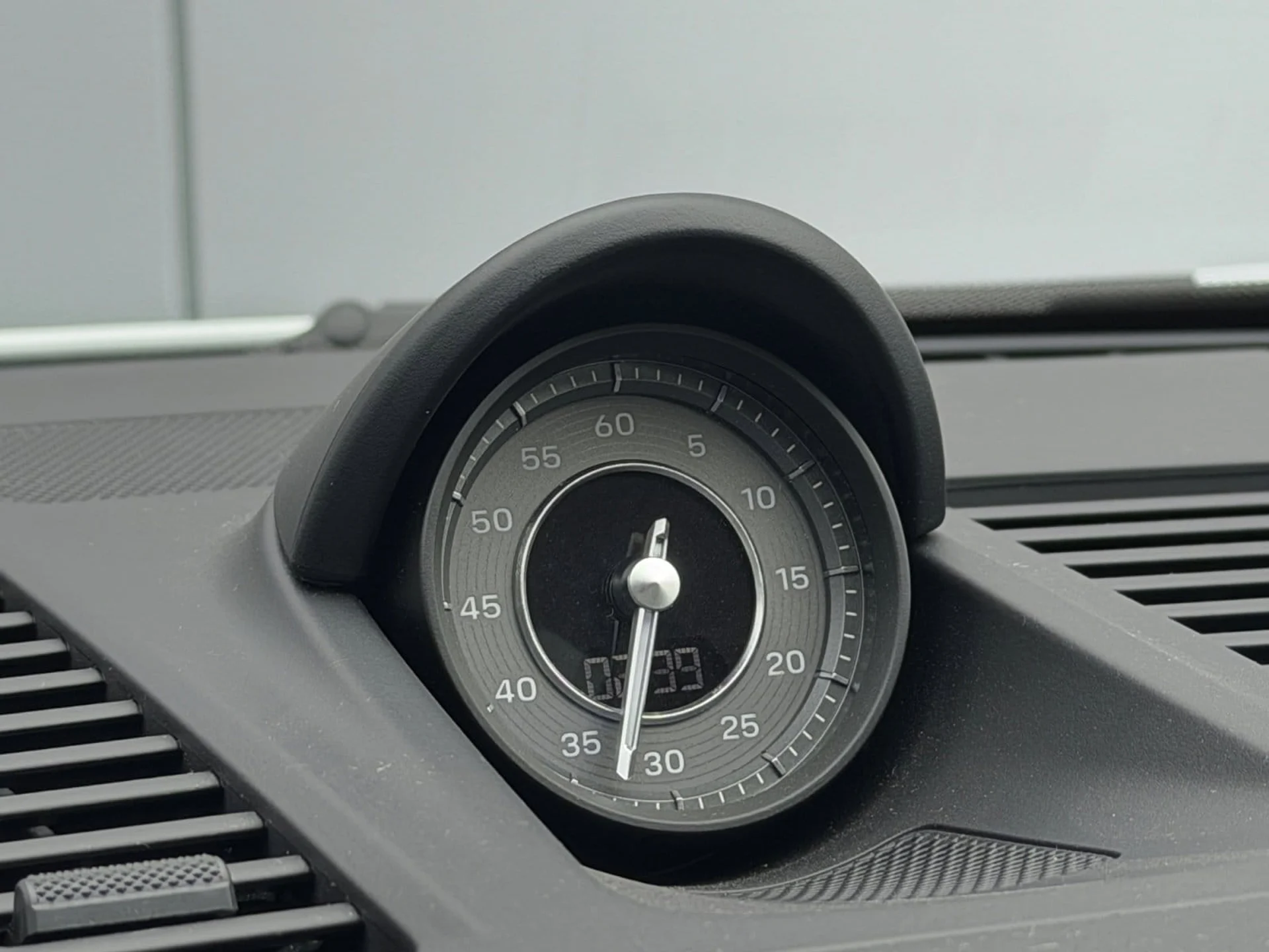 mph036_791133032_11134c11026f4a9a3f70a841d0193983x_7ca40ae115