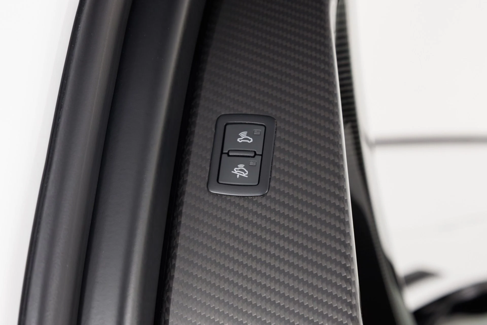 mph036_795836786_Used_2016_Lamborghini_Aventador_LP_750_4_Superveloce_1779992498_b3a7aaf667