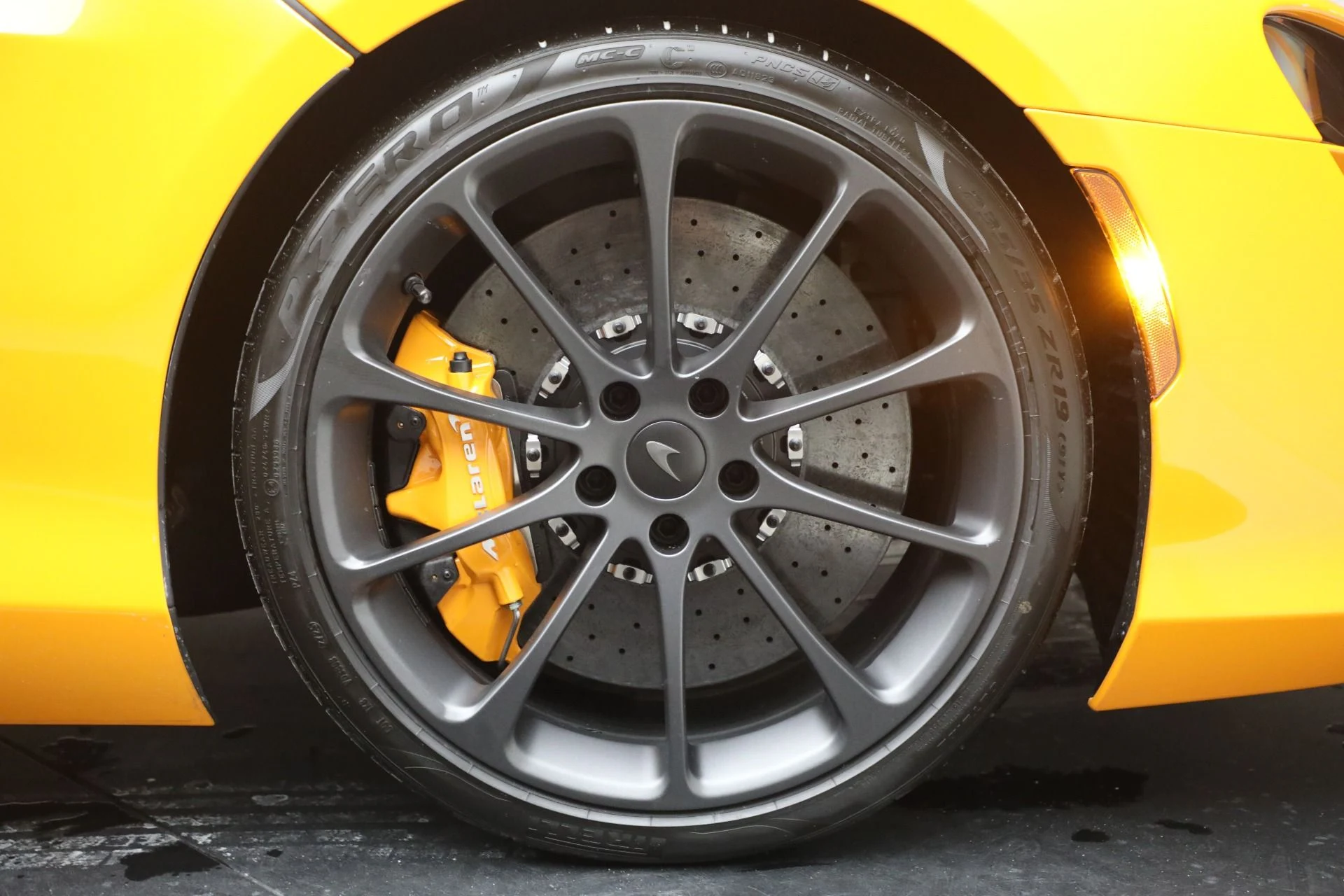 mph036_800448165_New_2026_Mc_Laren_Artura_Tech_Lux_d89ef9ba42