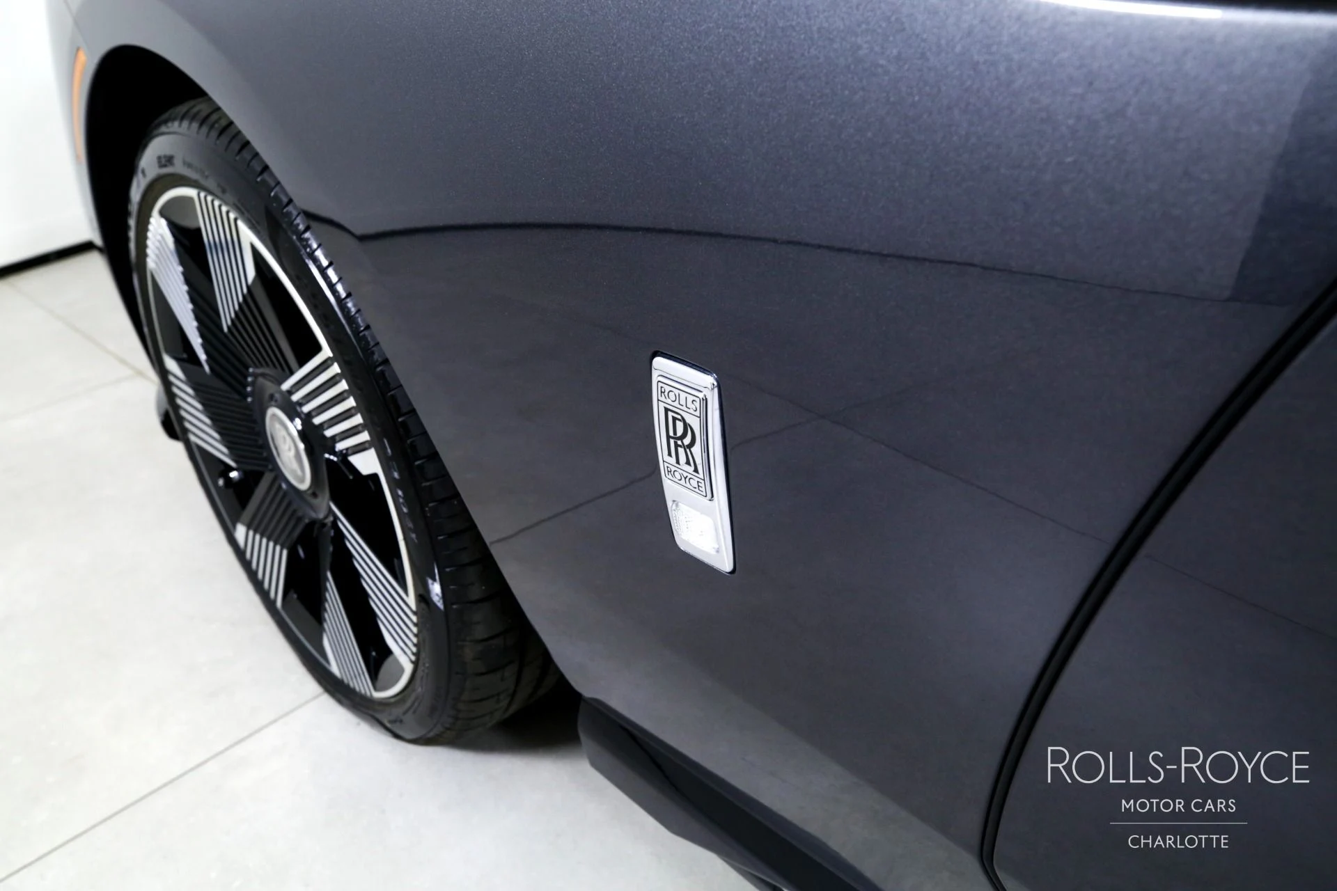 mph036_801191363_Used_2024_Rolls_Royce_Spectre_1742932757_7db95e5a06
