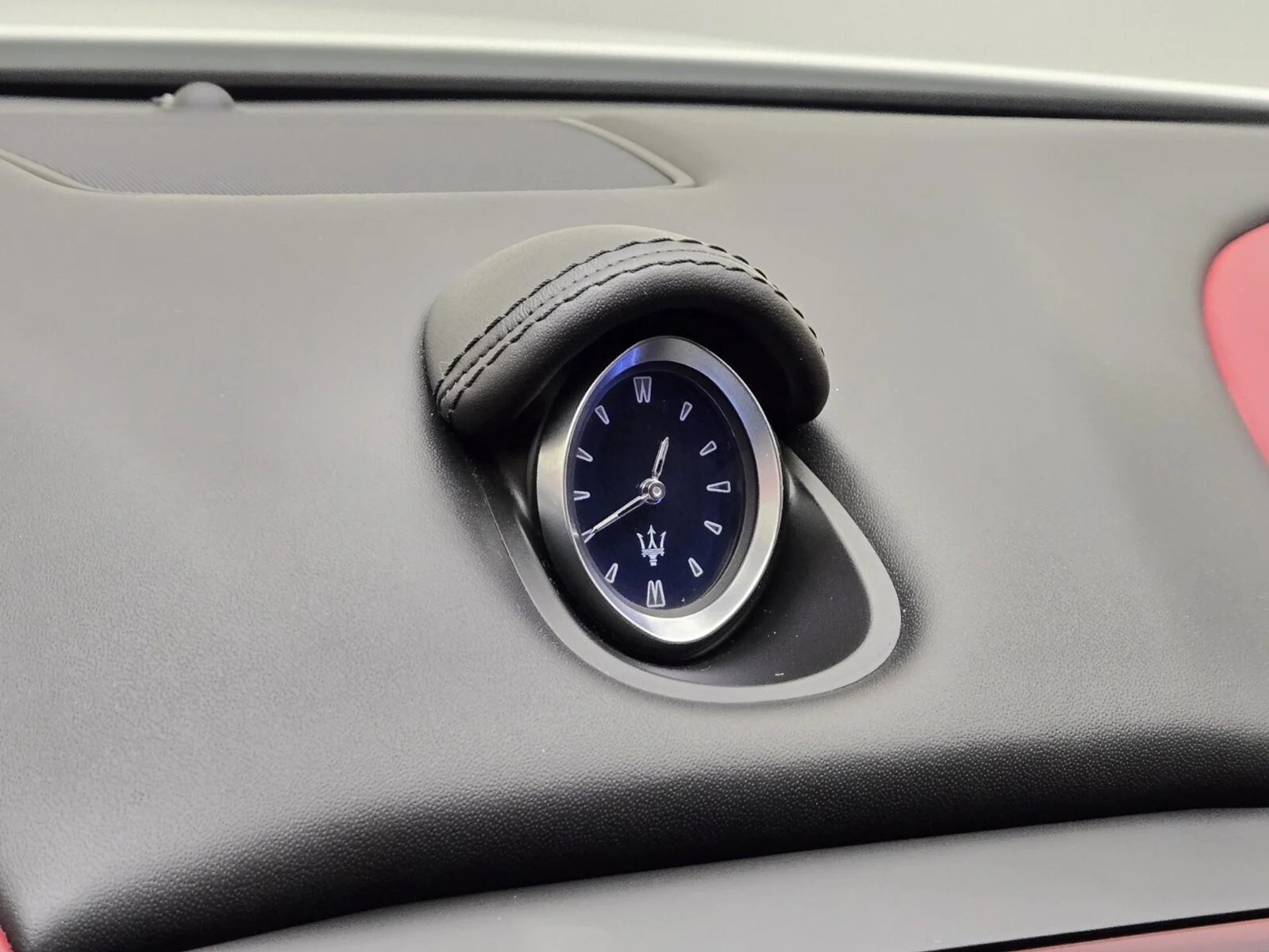 mph036_804909214_Used_2021_Maserati_Ghibli_S_1734007216_5c66db5d75