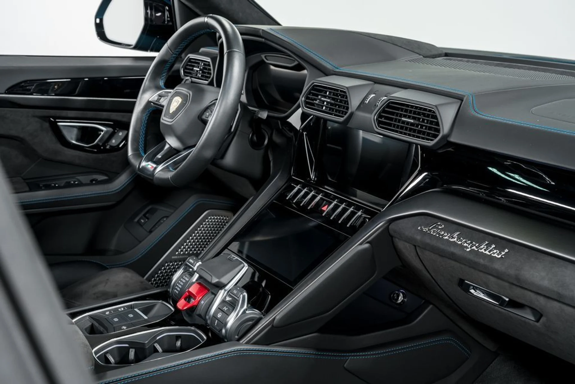 mph036_811906081_09e1790f79f952e9941ff92fc53311aex_ad288f4518