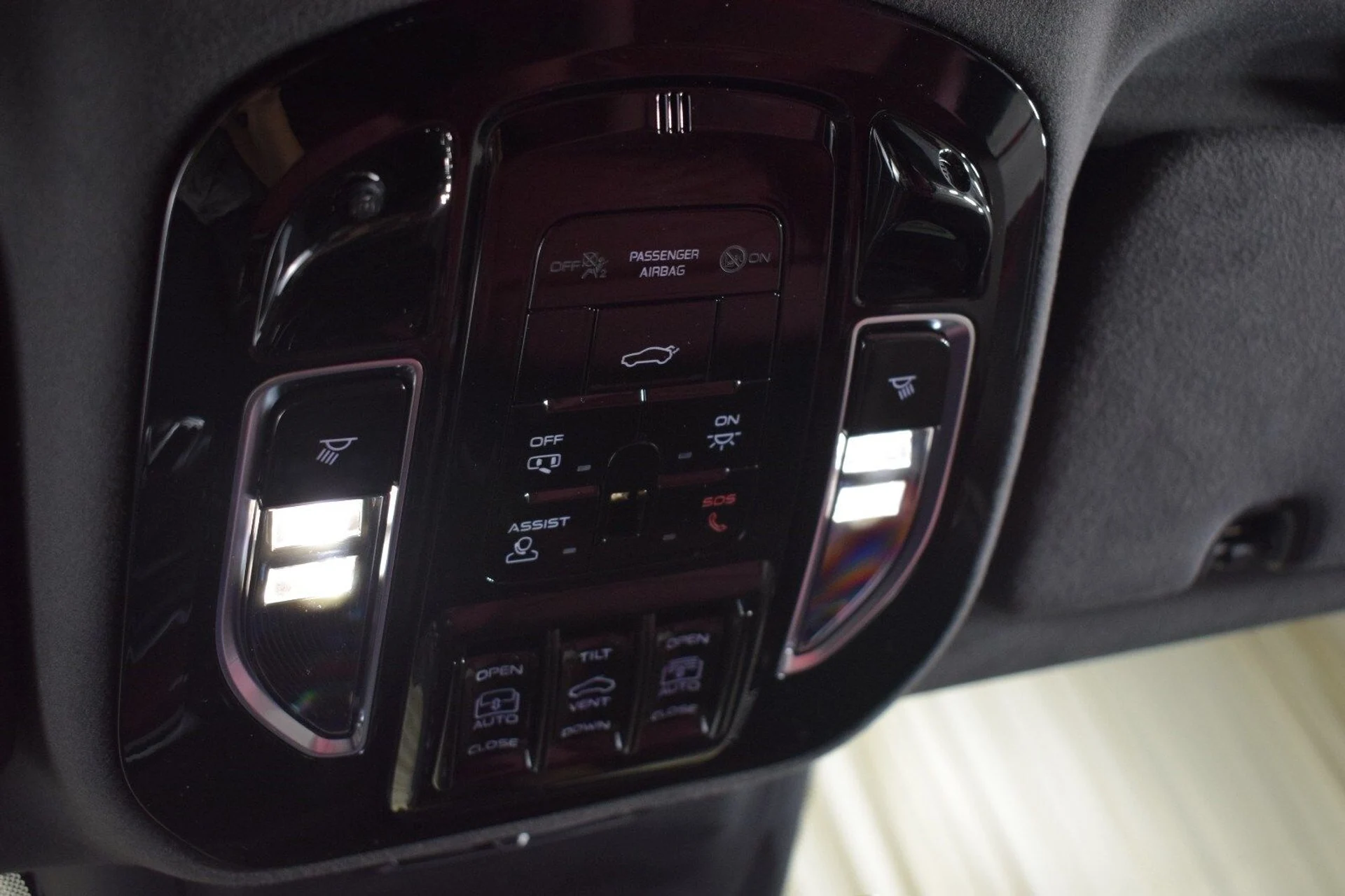 mph036_826458352_96eb6c6ea384eaed91113e1147ca939cx_4eebd69e5b