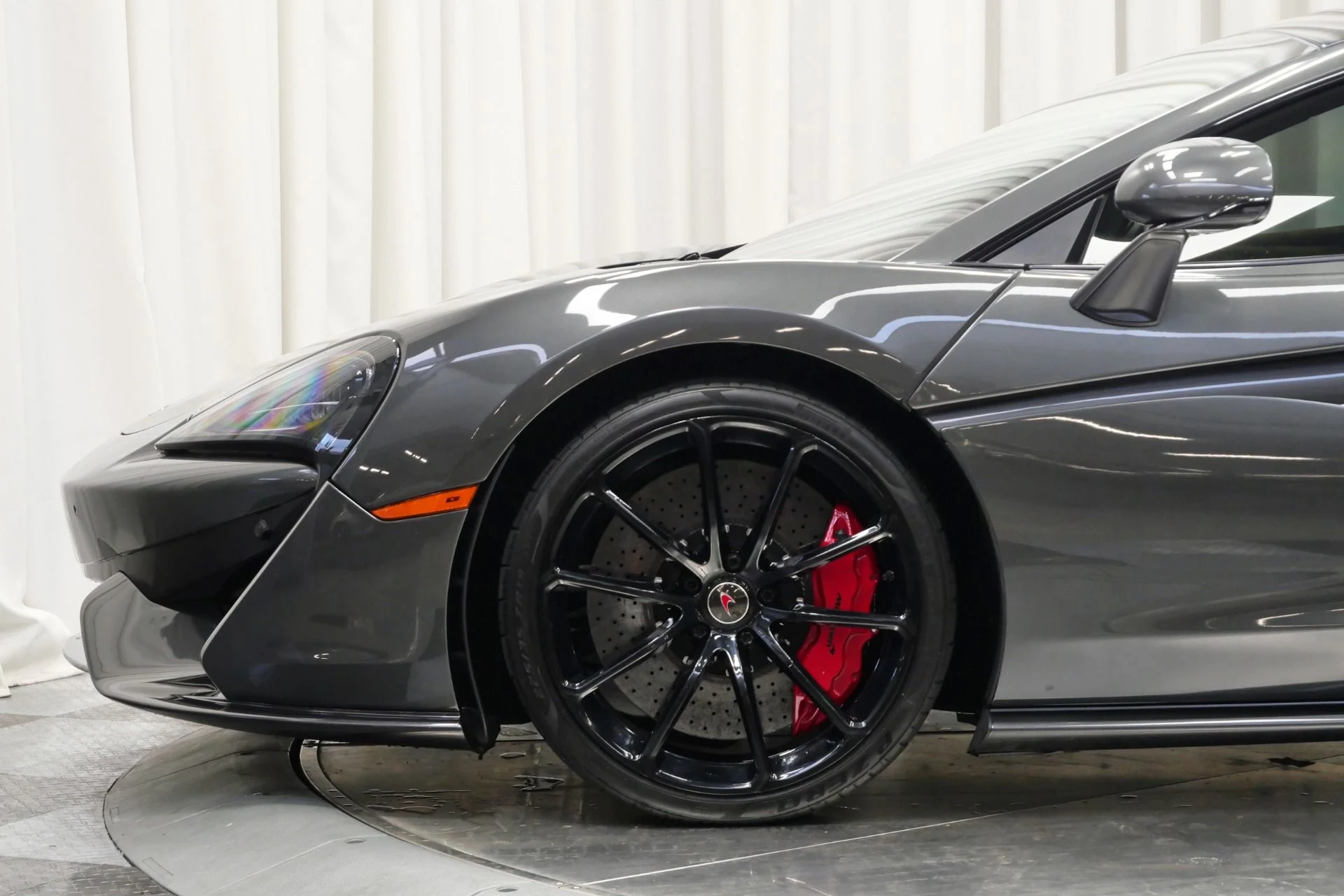 mph036_82669707_Used_2018_Mc_Laren_570_S_Spider_1758898773_8f40009acc