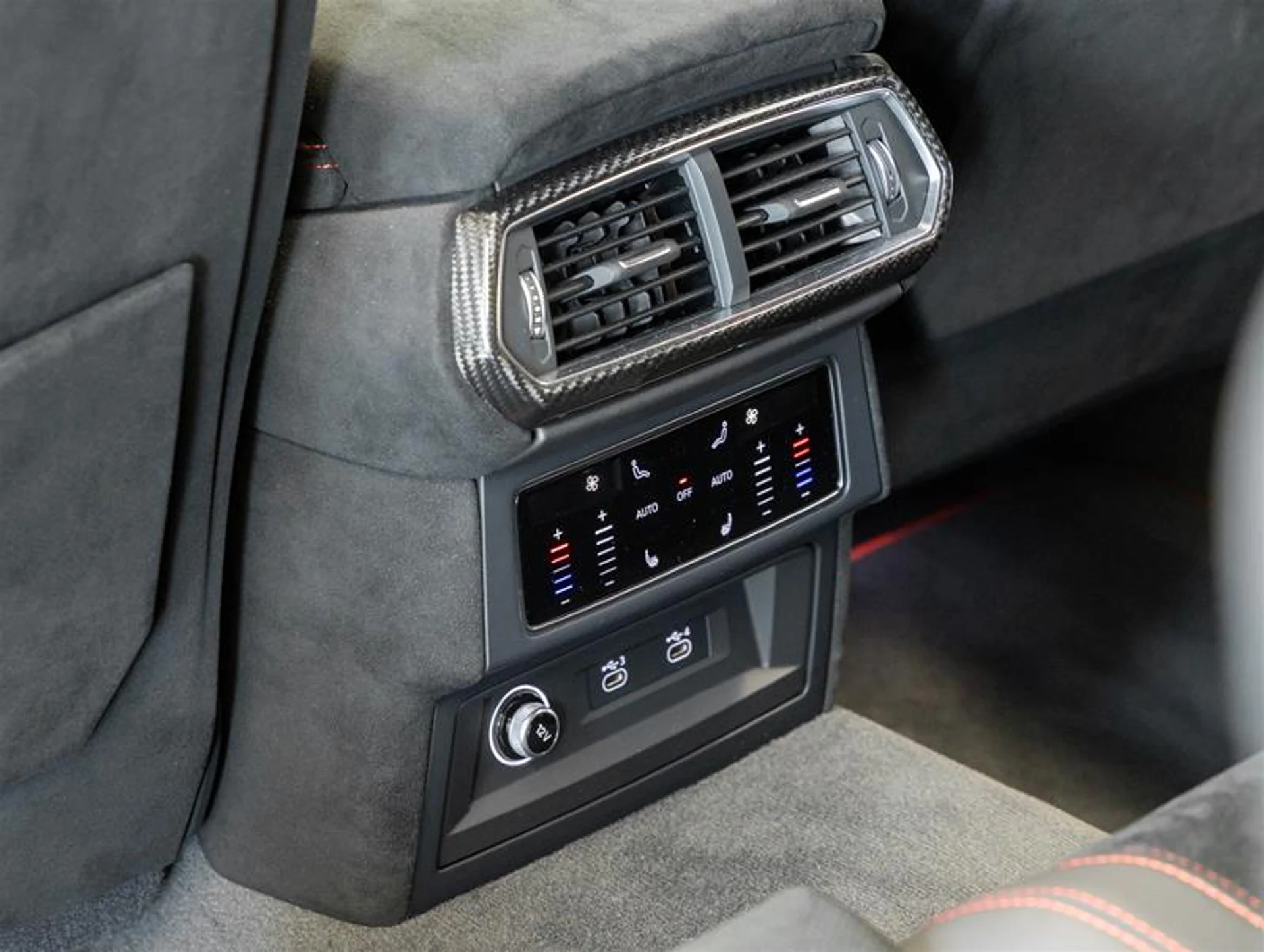 mph036_830152154_11883416_1645464563_74bc2bc922