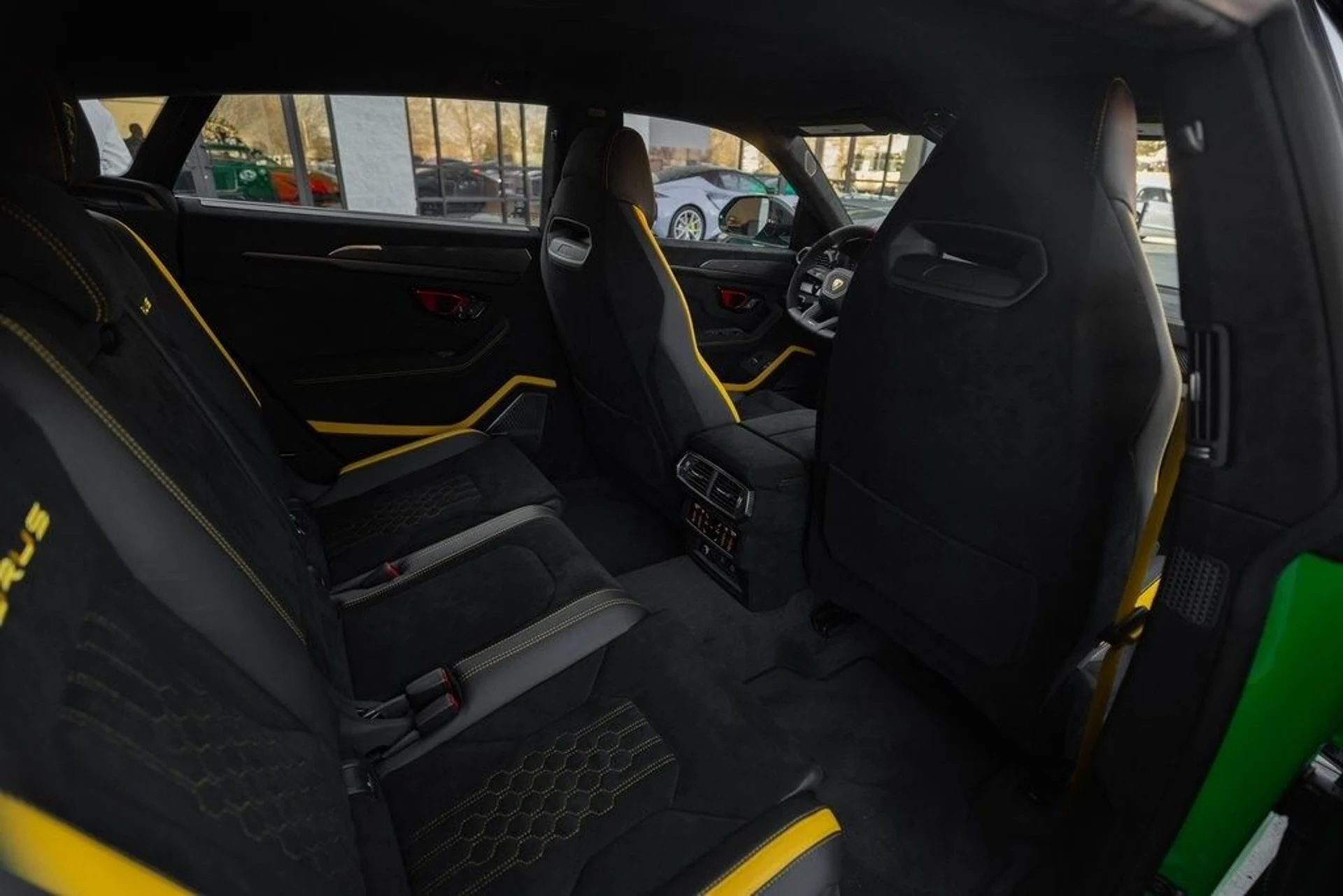 mph036_833161588_b697dae9d0ca63fd083def77c80e9cbfx_77bdb45d3f