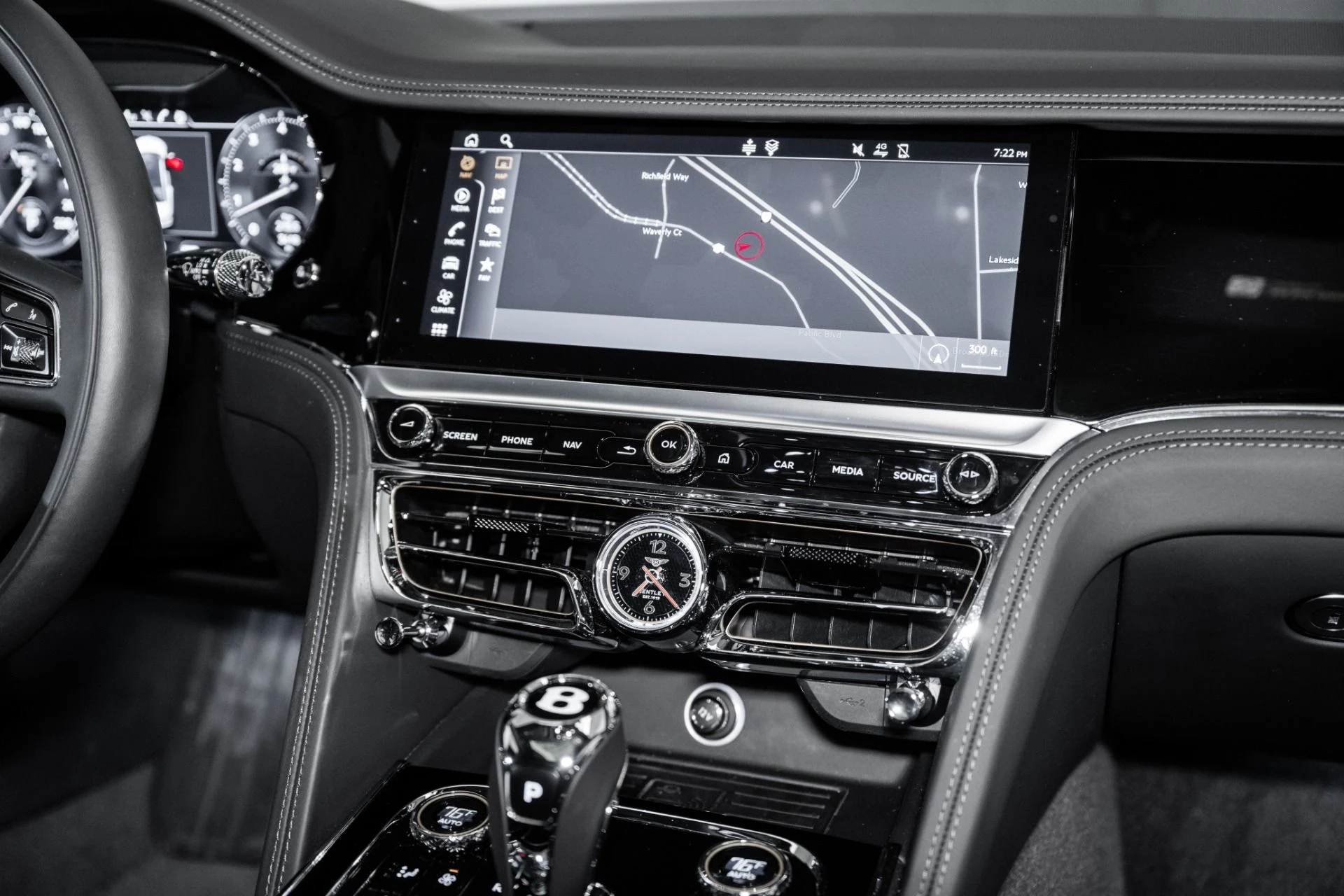 mph036_835598767_Used_2024_Bentley_Flying_Spur_Speed_1741190012_c150110793