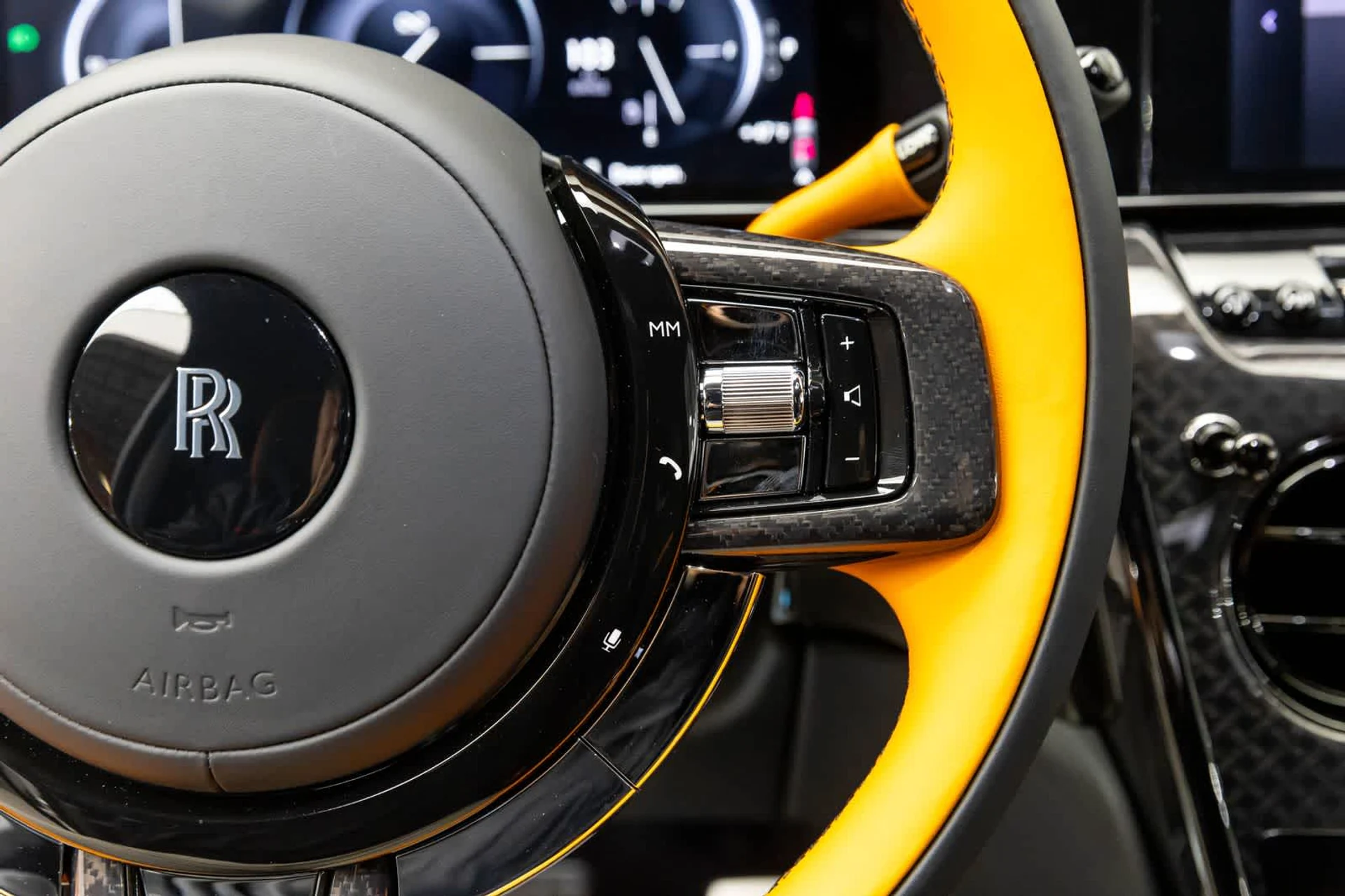 mph036_83917798_37_40e5aa463a