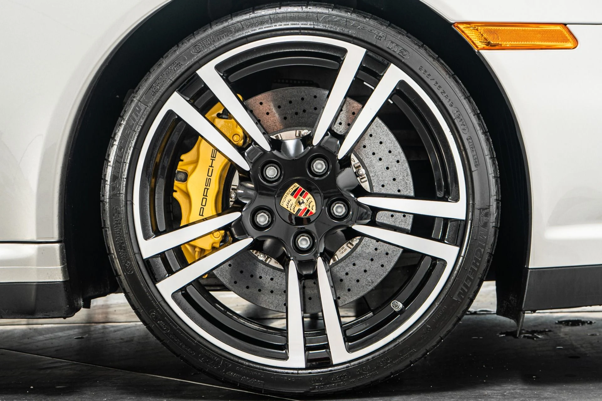 mph036_842365289_Used_2012_Porsche_911_Turbo_S_1757347118_958168a972